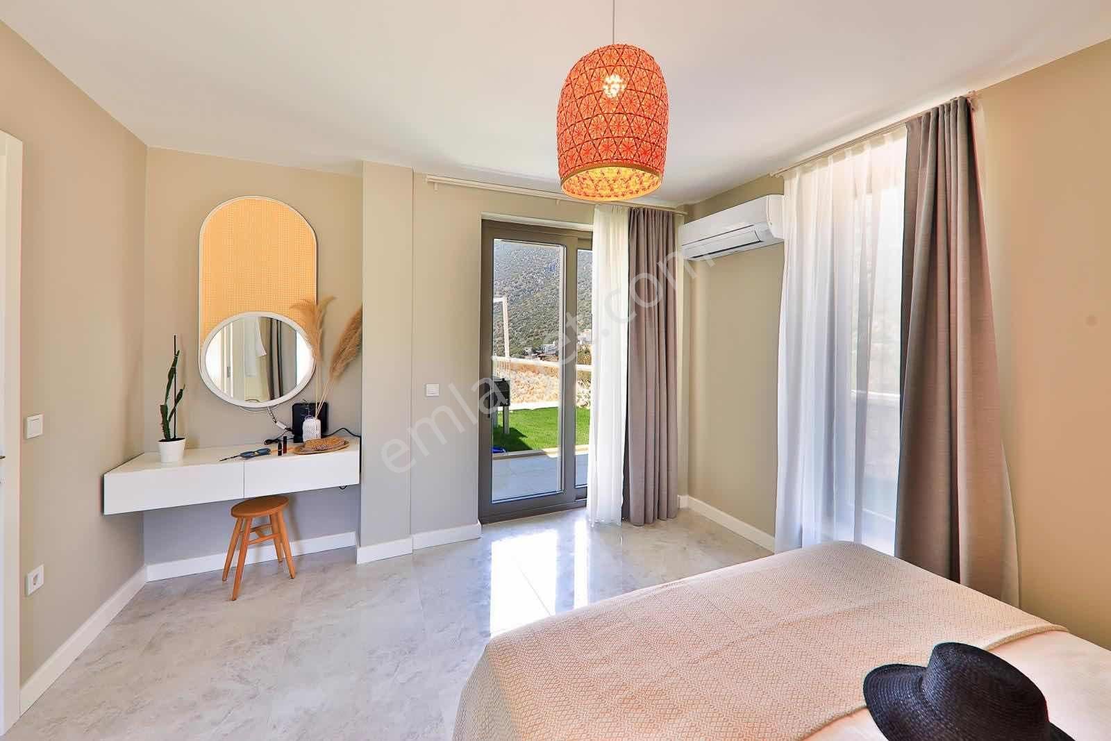 Kaş Mega Dan Gökseki De Uzun Dönem Kiralık Villa - Görsel 7