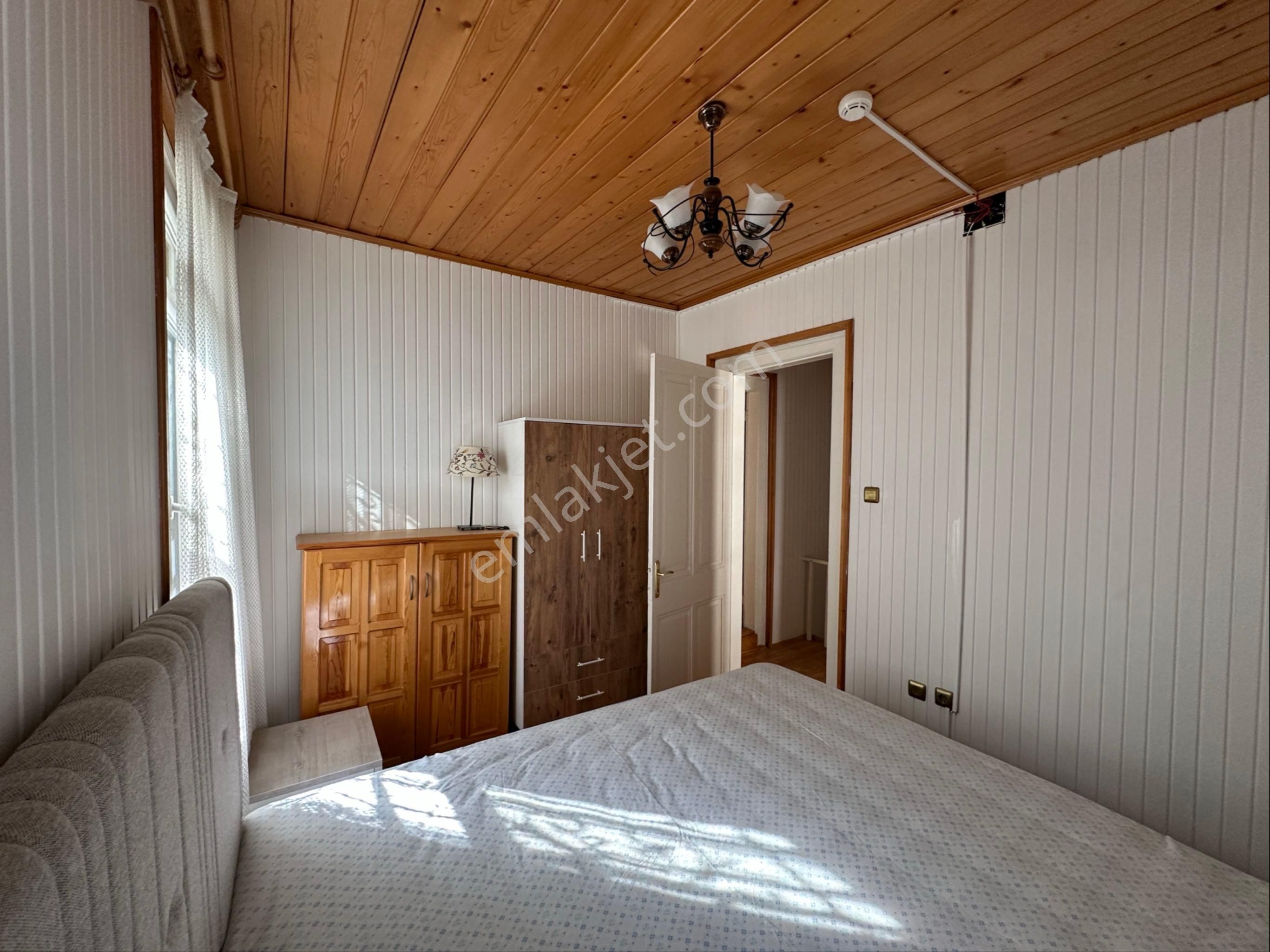 Msg'den Cadeye Ve Sahile Yürüme Mesafesinde 6+1 Tarihi Kiralık Ev - Görsel 10