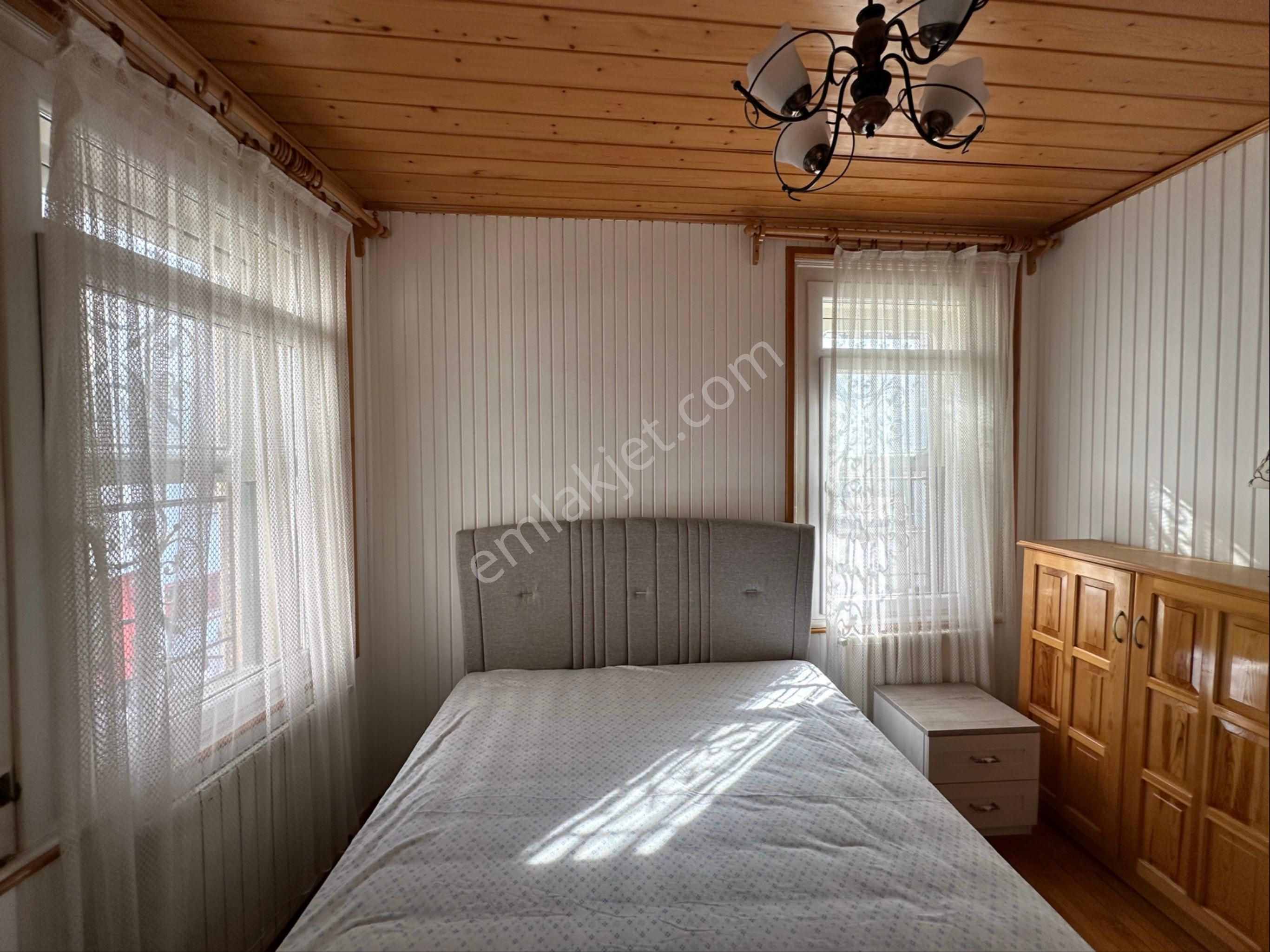 Msg'den Cadeye Ve Sahile Yürüme Mesafesinde 6+1 Tarihi Kiralık Ev - Görsel 18