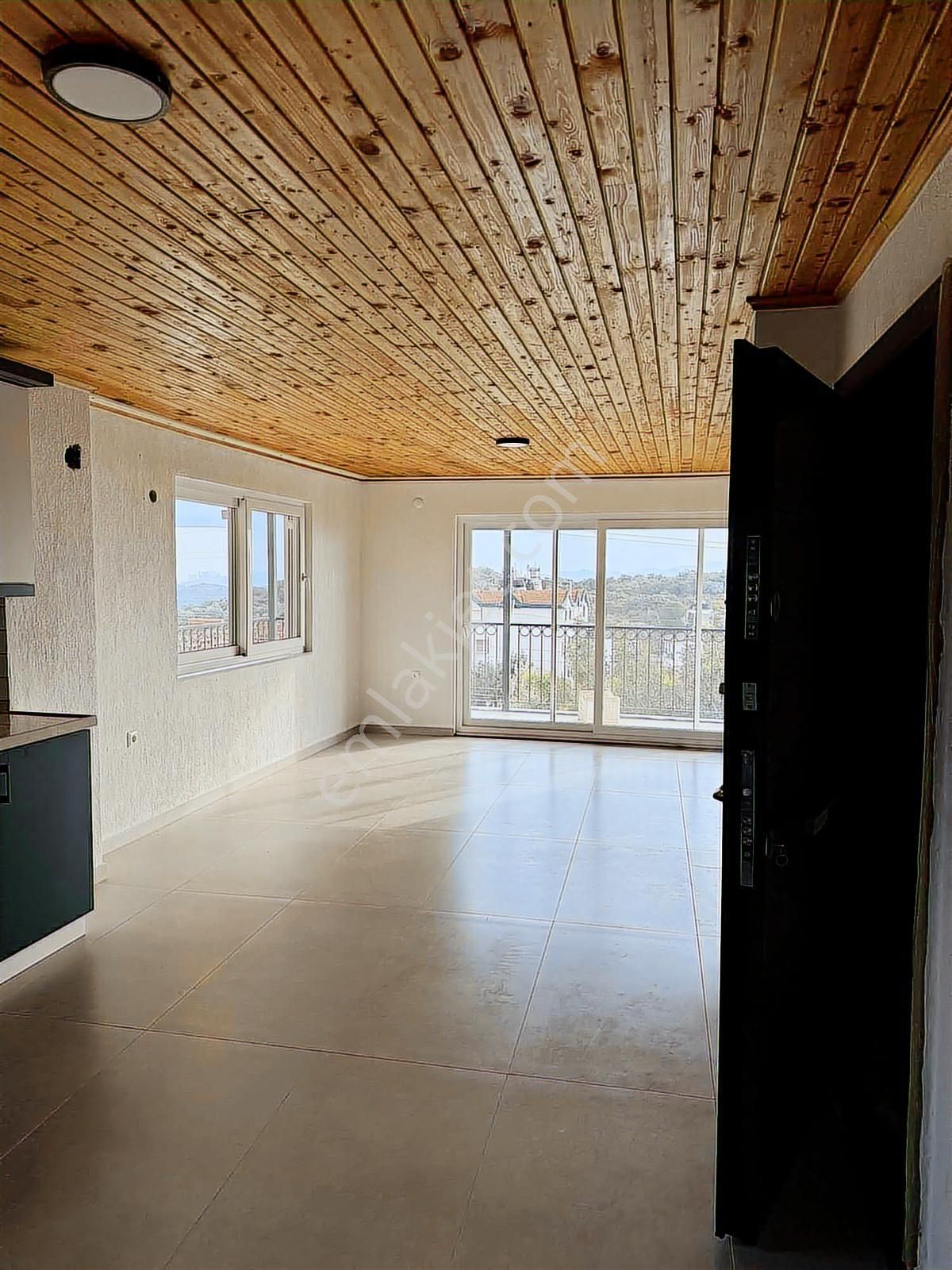 Kaş Mega Dan Eşyasız Deniz Manzaralı Daire - Görsel 2