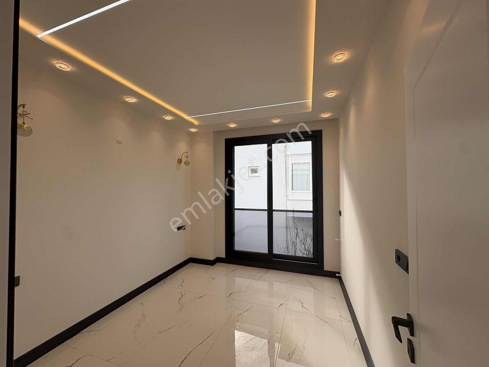 Didim Mersinderede Denize 800mt 4+1 Lüks Villa - Görsel 3