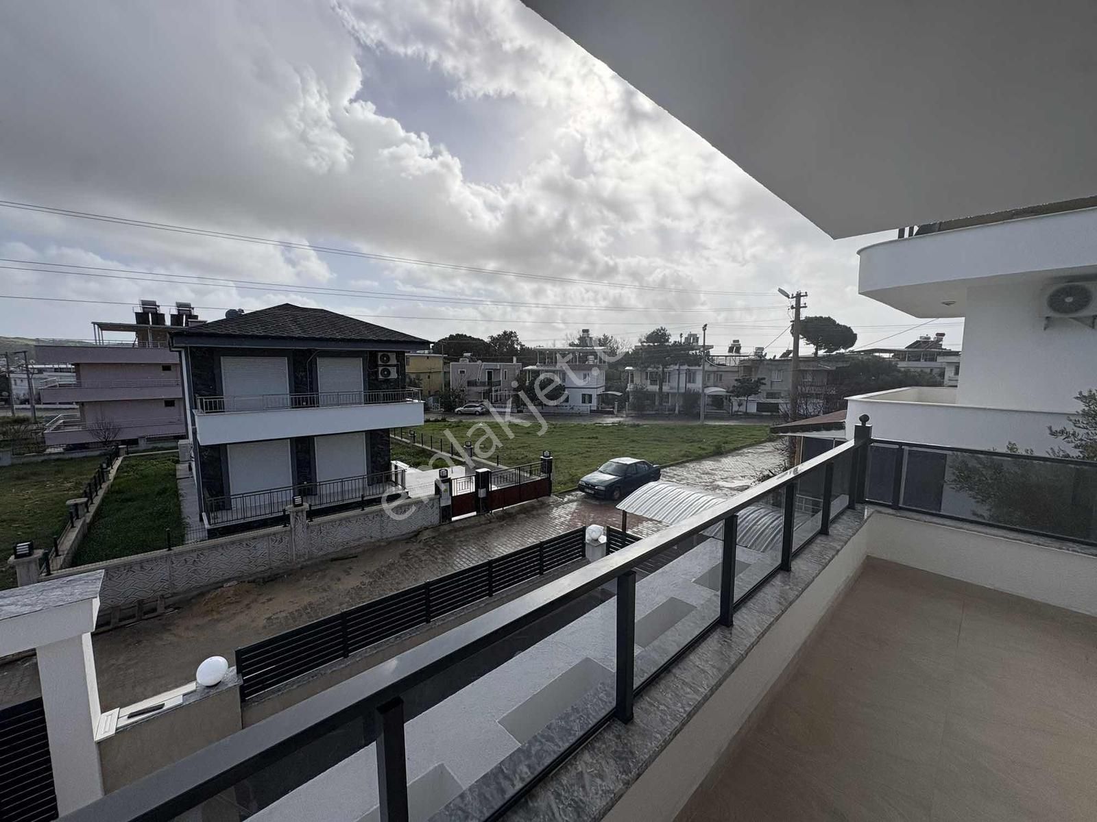 Didim Mersinderede Denize 800mt 4+1 Lüks Villa - Görsel 18