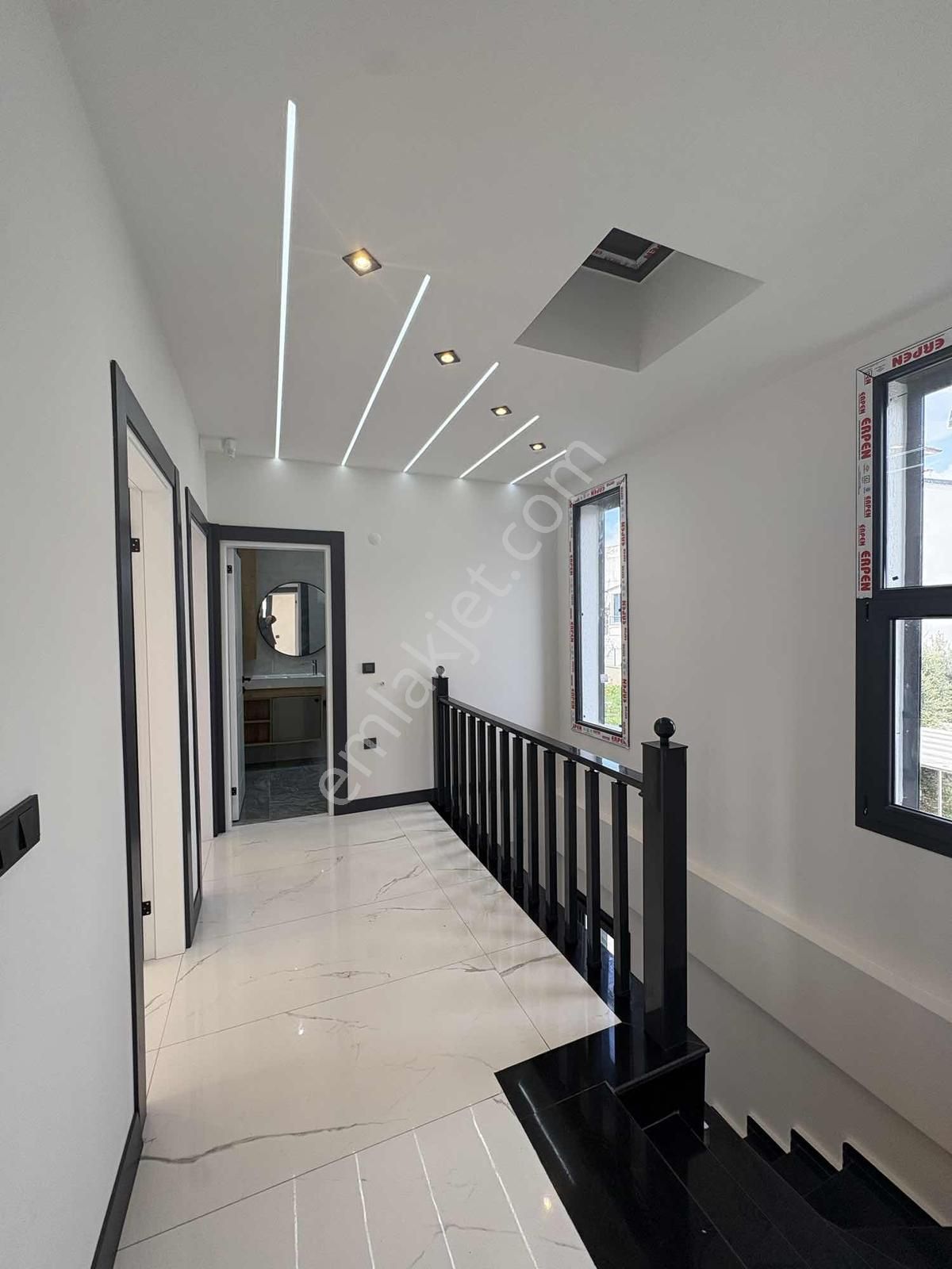 Didim Mersinderede Denize 800mt 4+1 Lüks Villa - Görsel 7