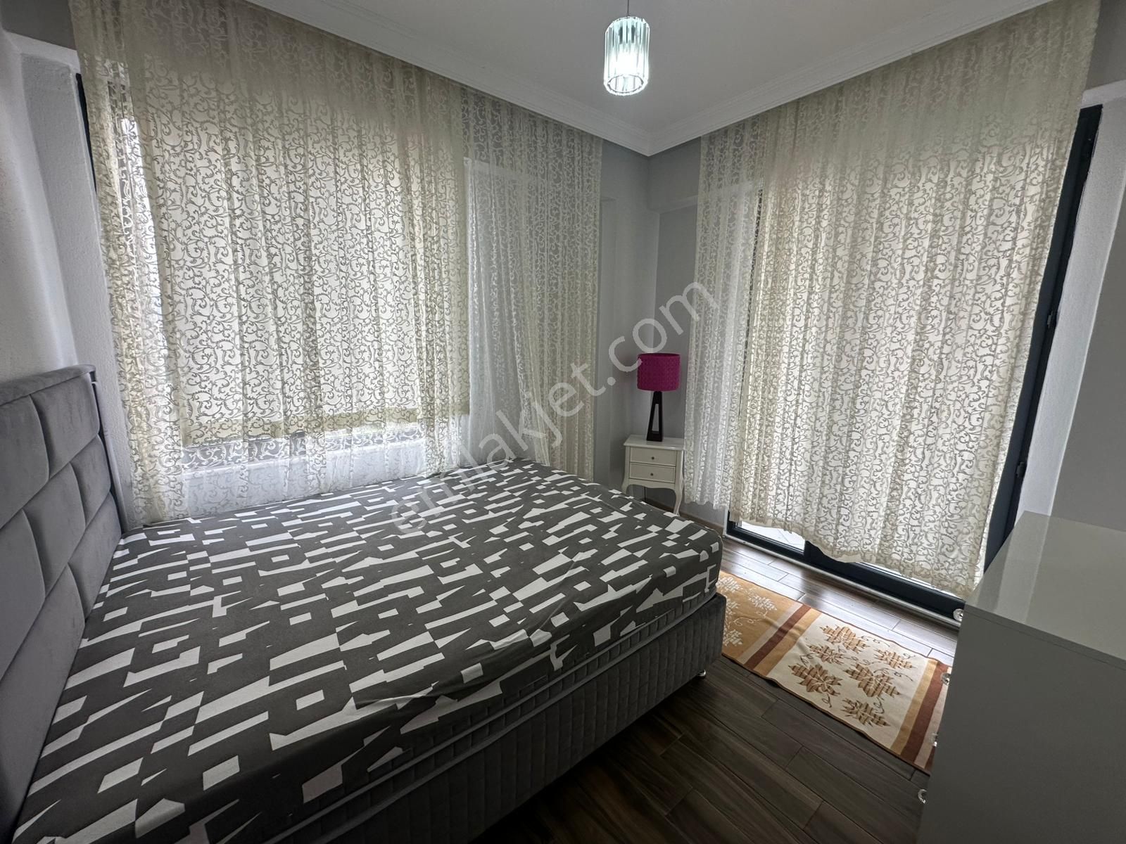 Hayalinizdeki Yaşam: Karasu'da Güvenlikli Sitede 2+1 Lüks Villa - Görsel 19
