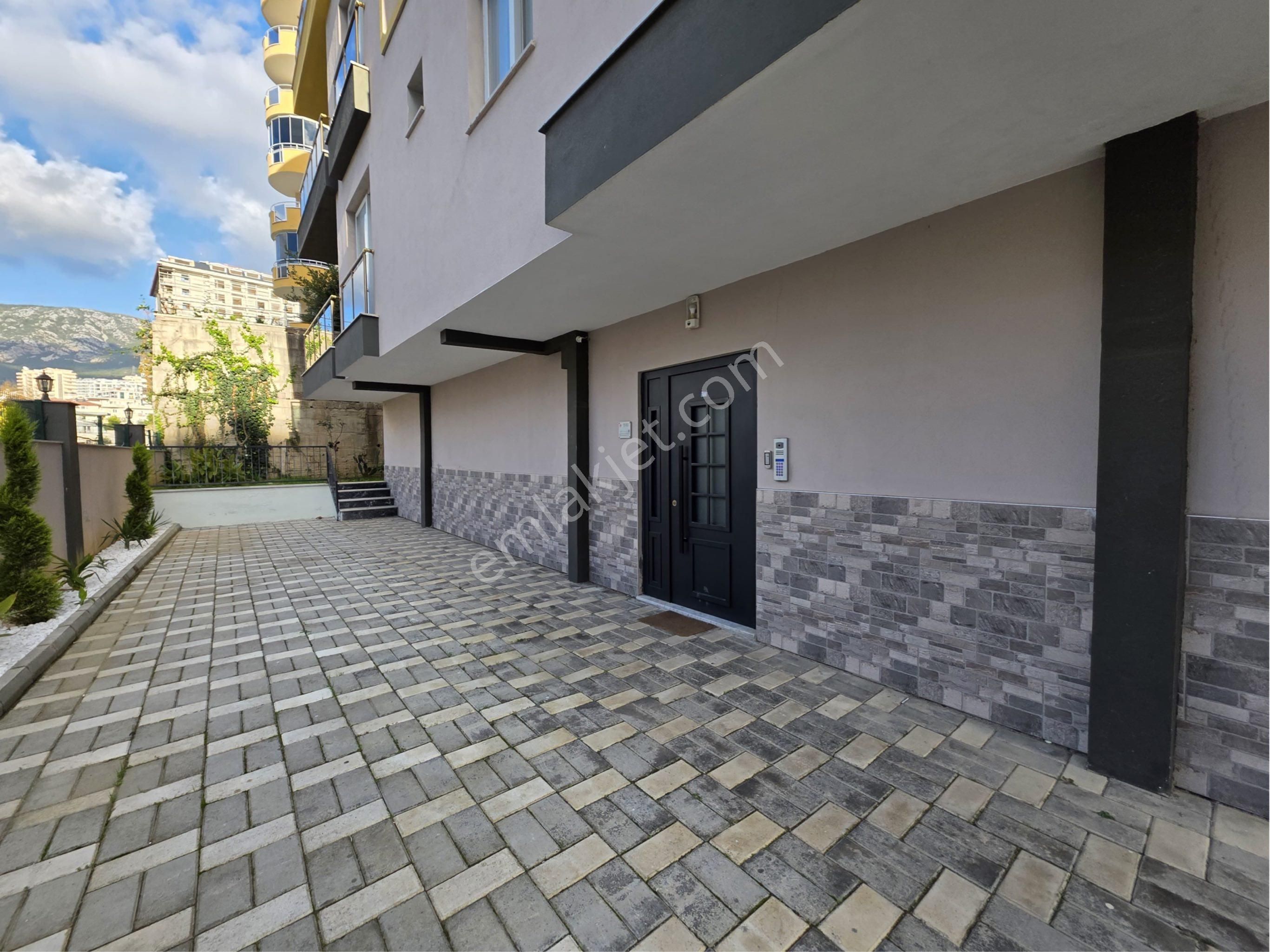 Mahmutlarda Satılık 1+1 Eşyalı Daire - Görsel 5