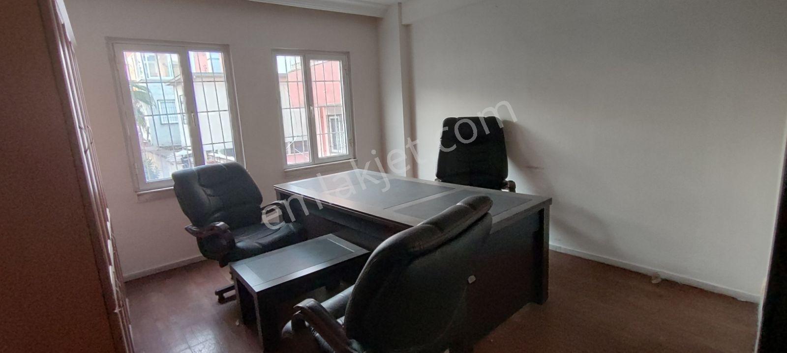 Yıllık Kiralık Camişerifte Ofis - Görsel 4