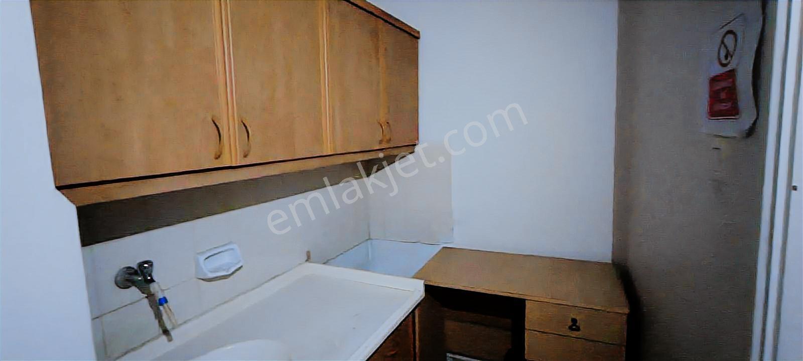 Yıllık Kiralık Camişerifte Ofis - Görsel 9