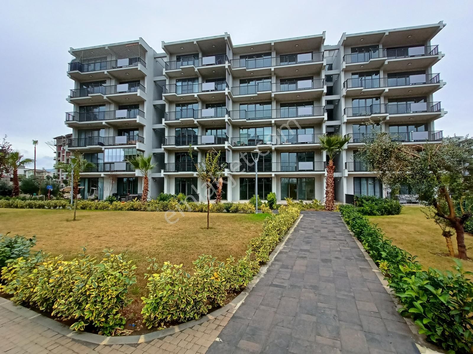 Mb Verde Evleri Bahçe Kat Ve Ara Kat Kiralık Lüks Geniş Daireler - Görsel 15