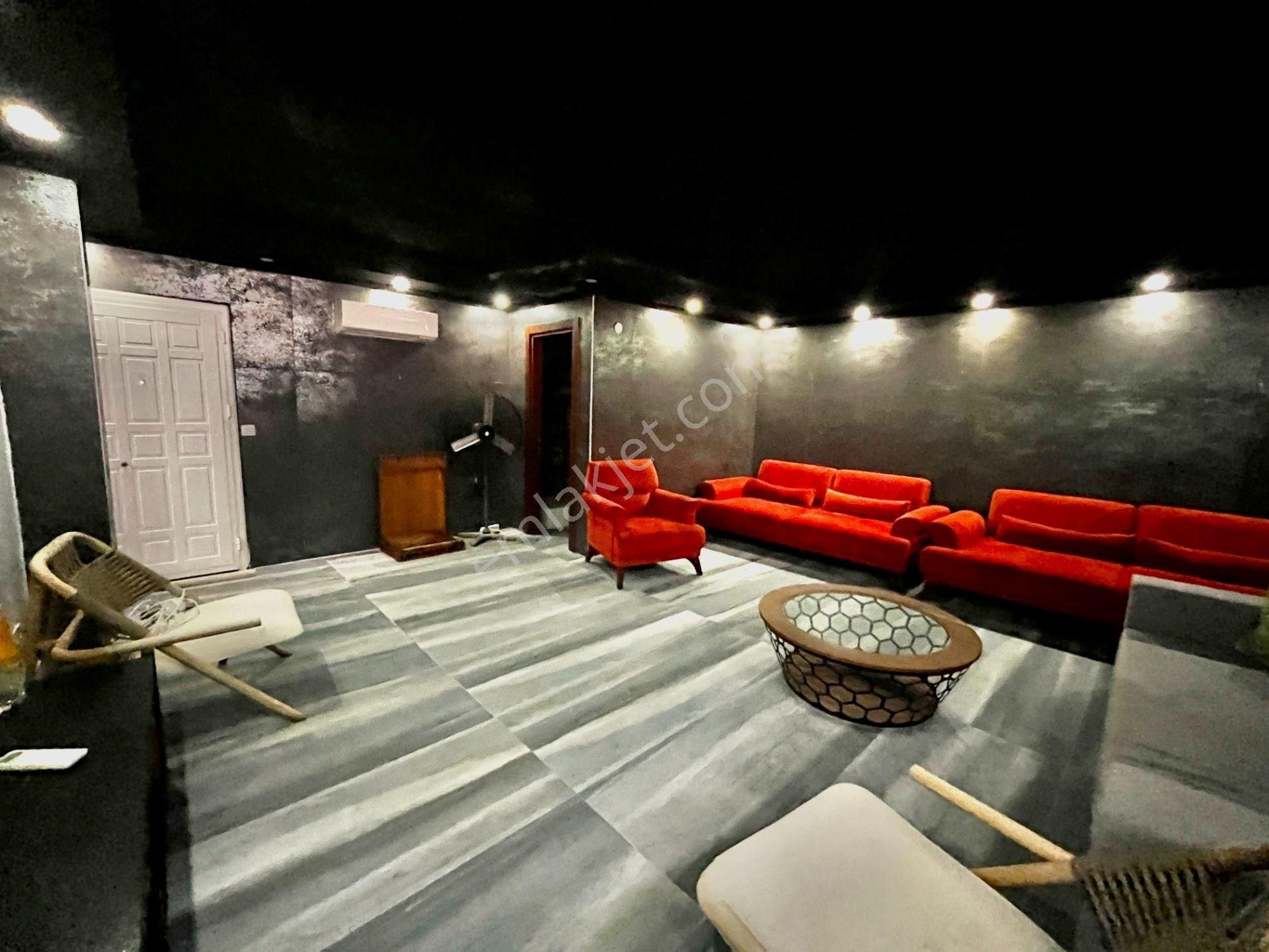 Alanya Bektaş’ta Asla Kapanmayan Deniz Ve Kale Manzaralı Lüks Villa - Görsel 31