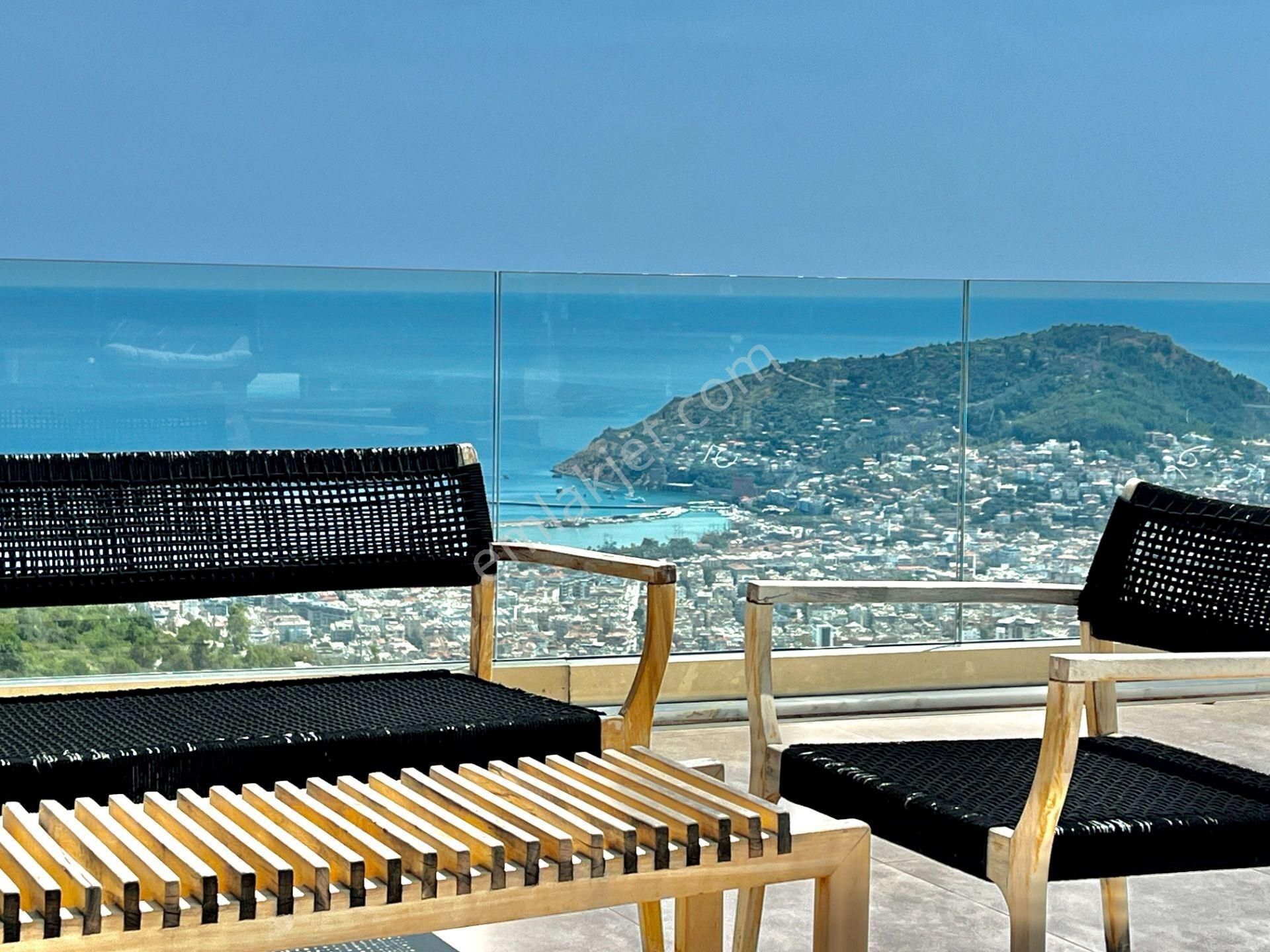 Alanya Bektaş’ta Asla Kapanmayan Deniz Ve Kale Manzaralı Lüks Villa - Görsel 6