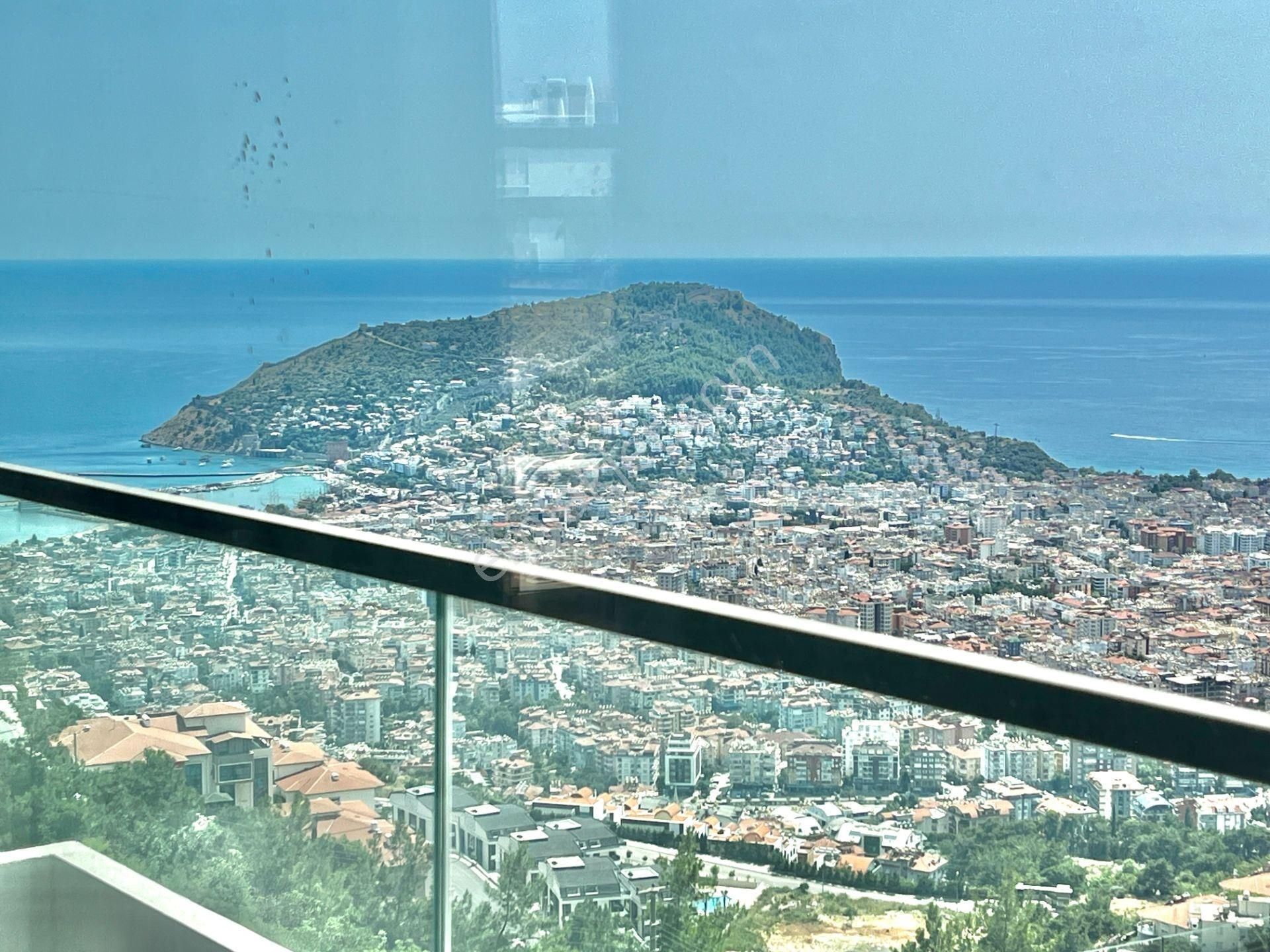 Alanya Bektaş’ta Asla Kapanmayan Deniz Ve Kale Manzaralı Lüks Villa - Görsel 22