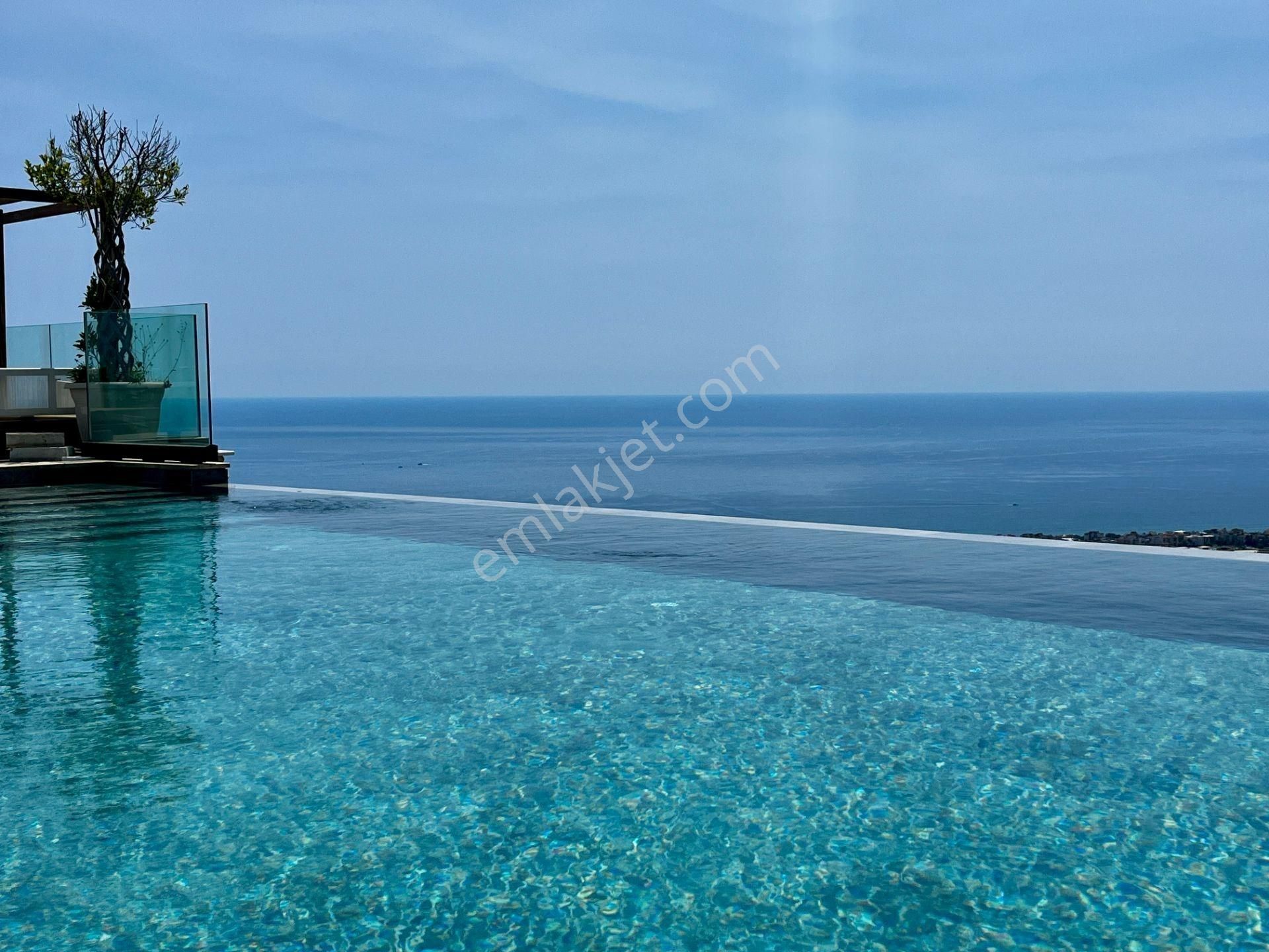 Alanya Bektaş’ta Asla Kapanmayan Deniz Ve Kale Manzaralı Lüks Villa - Görsel 5