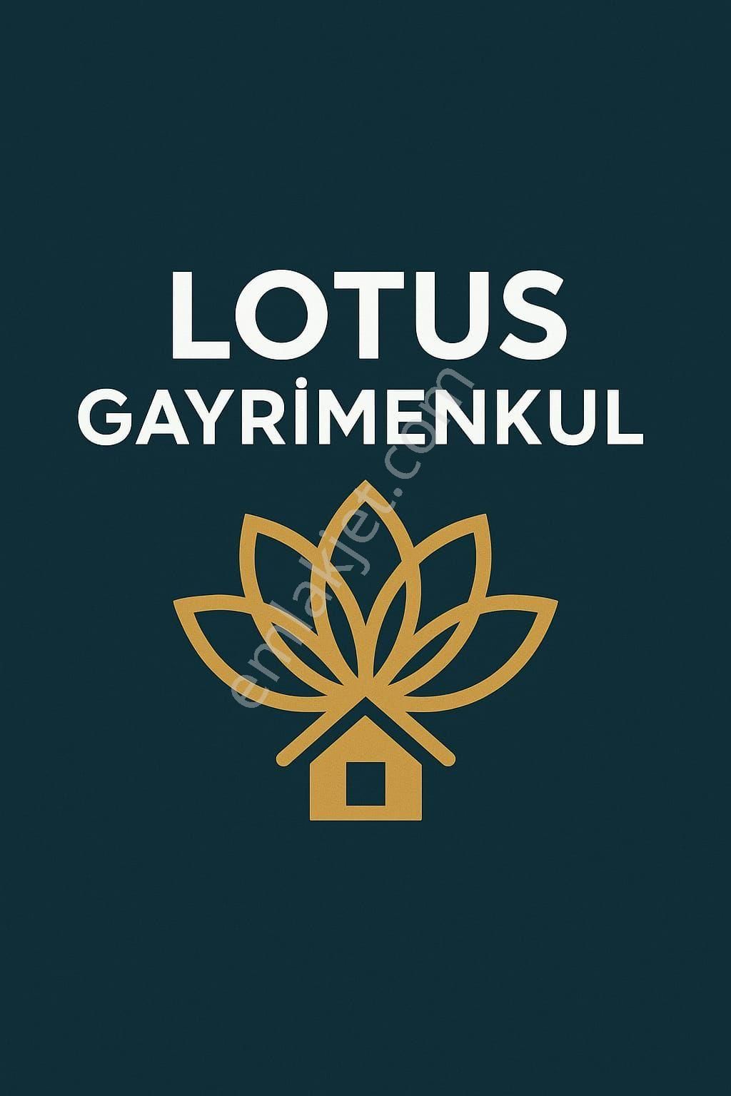 Çukurova Kurttepe'de Çatalan Gölü Manzaralı Tek Tapulu Alternatifsiz Arsa