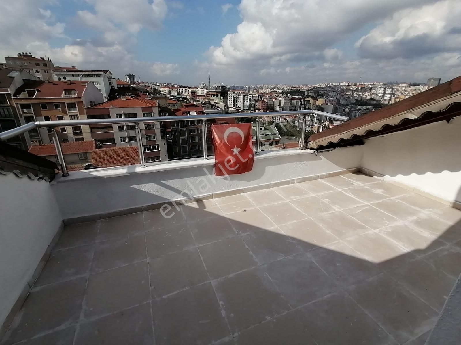 Çağlayan Teras Hotelin Yukarısında 220 M2 Manzaralı Ferah 3+2 - Görsel 13