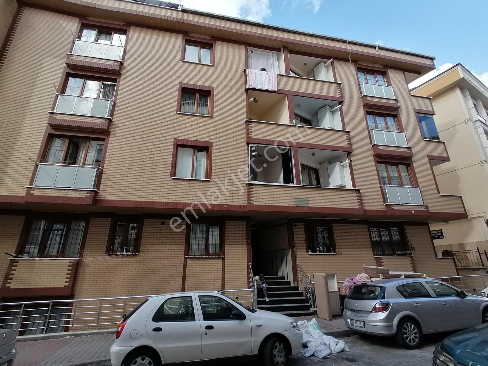 Çağlayan Teras Hotelin Yukarısında 220 M2 Manzaralı Ferah 3+2