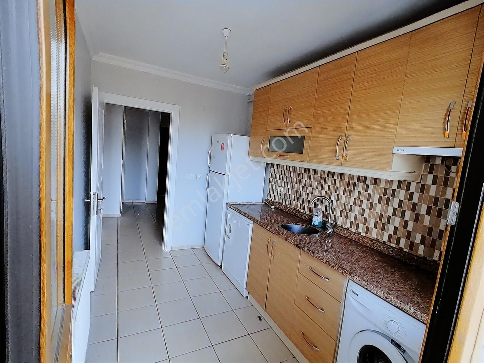 Çağlayan Teras Hotelin Yukarısında 220 M2 Manzaralı Ferah 3+2 - Görsel 15