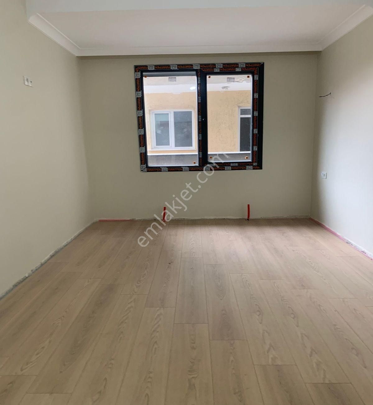 Müslüm Emlaktan Reşitpaşa Caddesinde 2+1 Ara Kat Daire - Görsel 3
