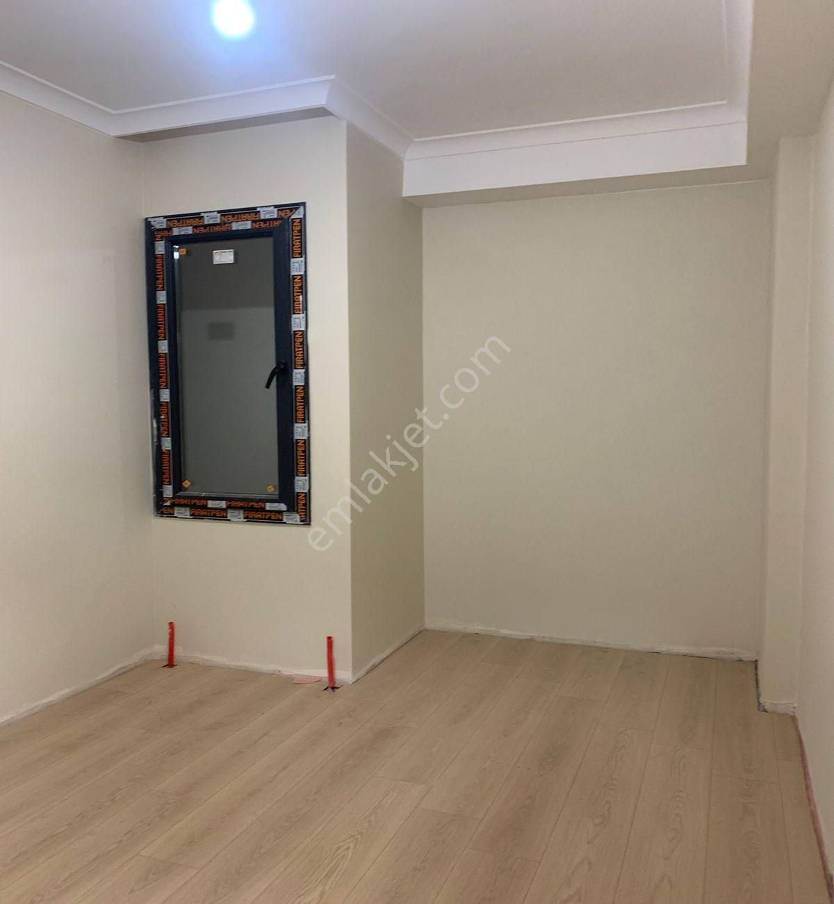 Müslüm Emlaktan Reşitpaşa Caddesinde 2+1 Ara Kat Daire - Görsel 5