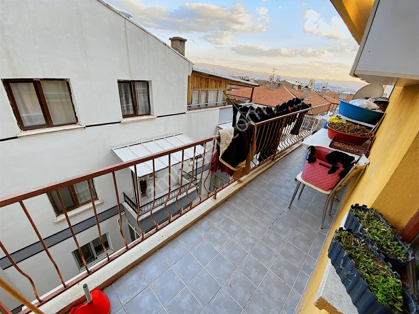 Keçiören 23 Nisan'da 3+1 Orta Kat Satılık Fırsat Daire - Görsel 5