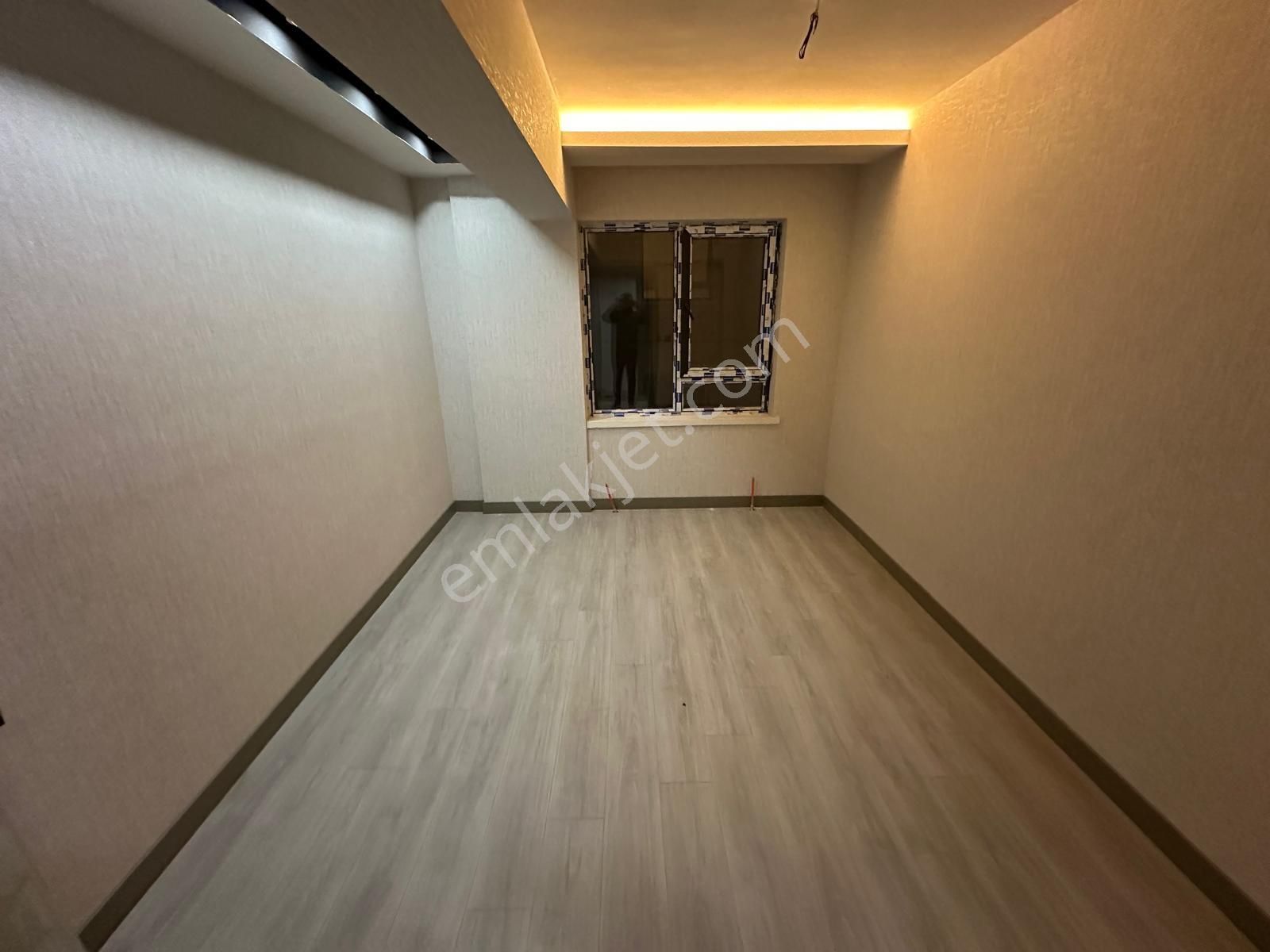 Keçiören De 3+1 Sıfır Öncepheli Ebebevynlı Kat Konumlu Daire - Görsel 15