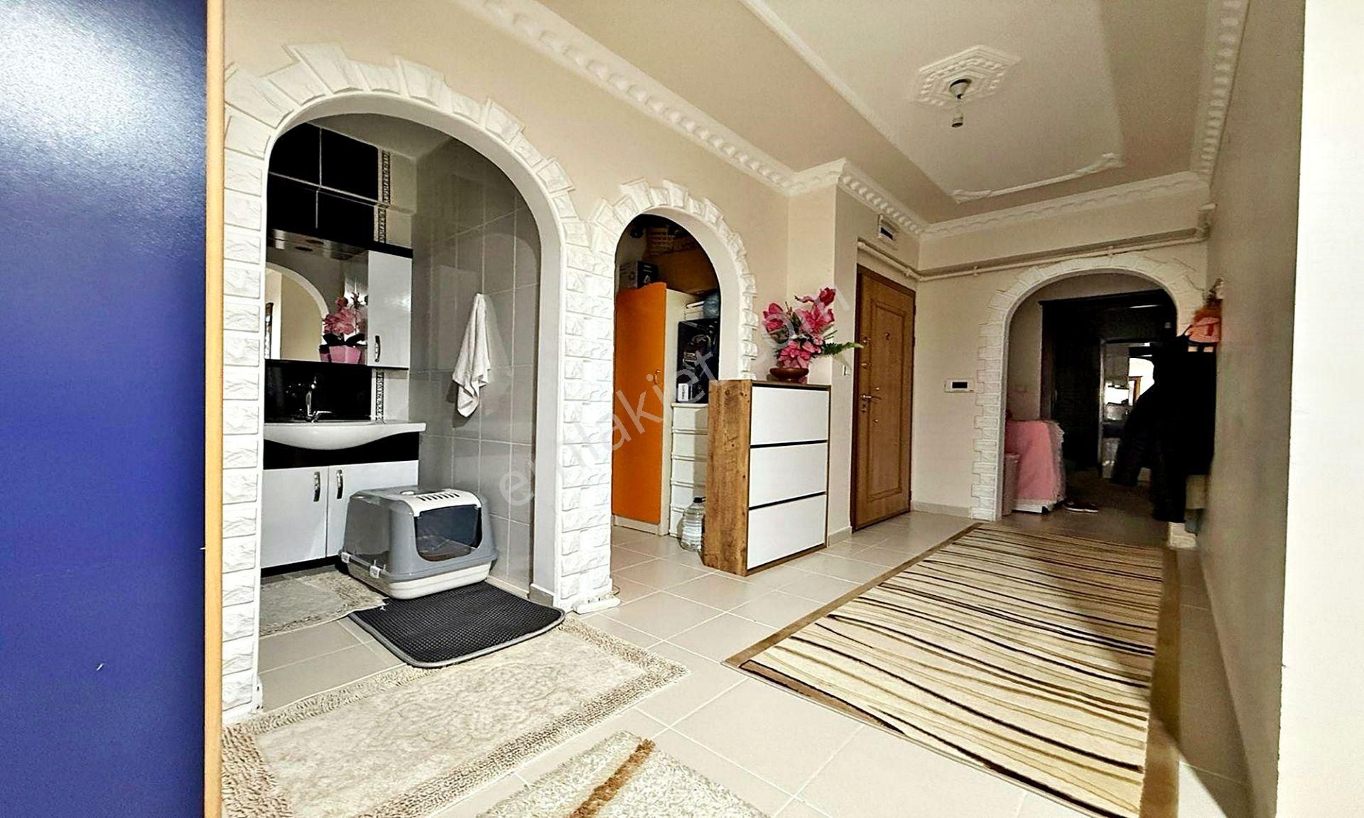 Kuşcağız'da Katta Full Yapılı Ebeveyn Banyolu 3+1 Daire ! - Görsel 8