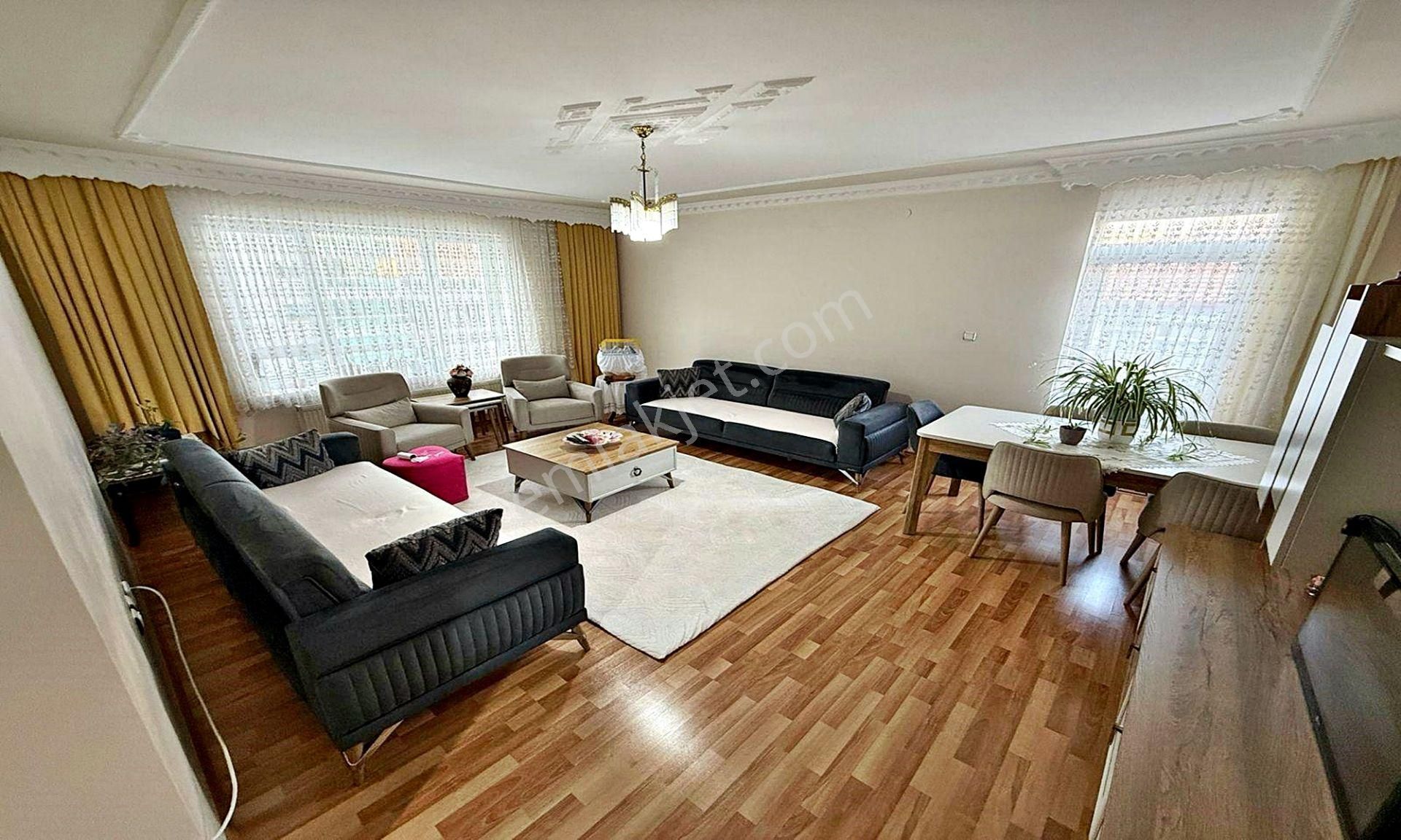 Kuşcağız'da Katta Full Yapılı Ebeveyn Banyolu 3+1 Daire ! - Görsel 5