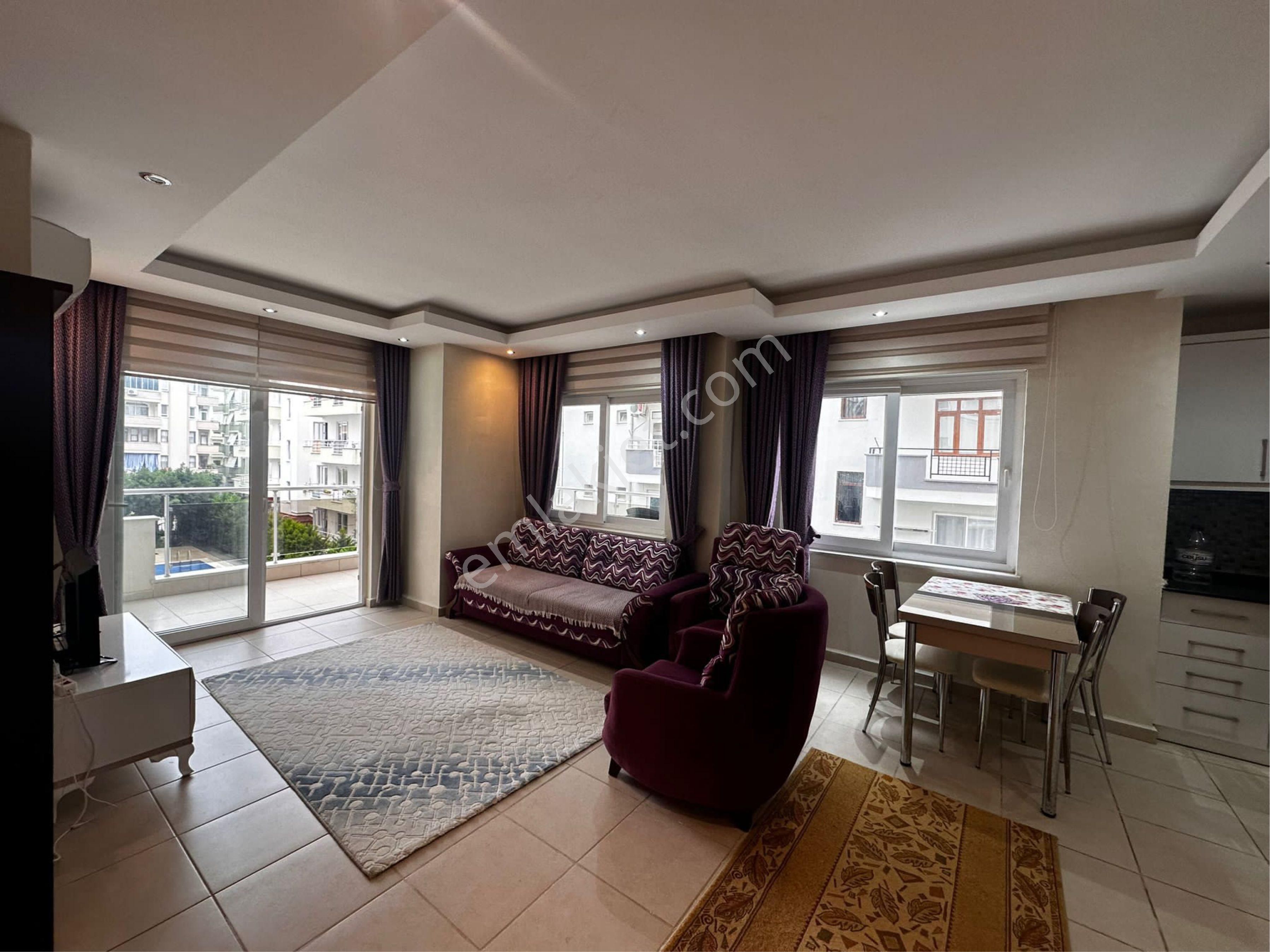 Mahmutlarda Satılık 1+1 Eşyalı - Görsel 2