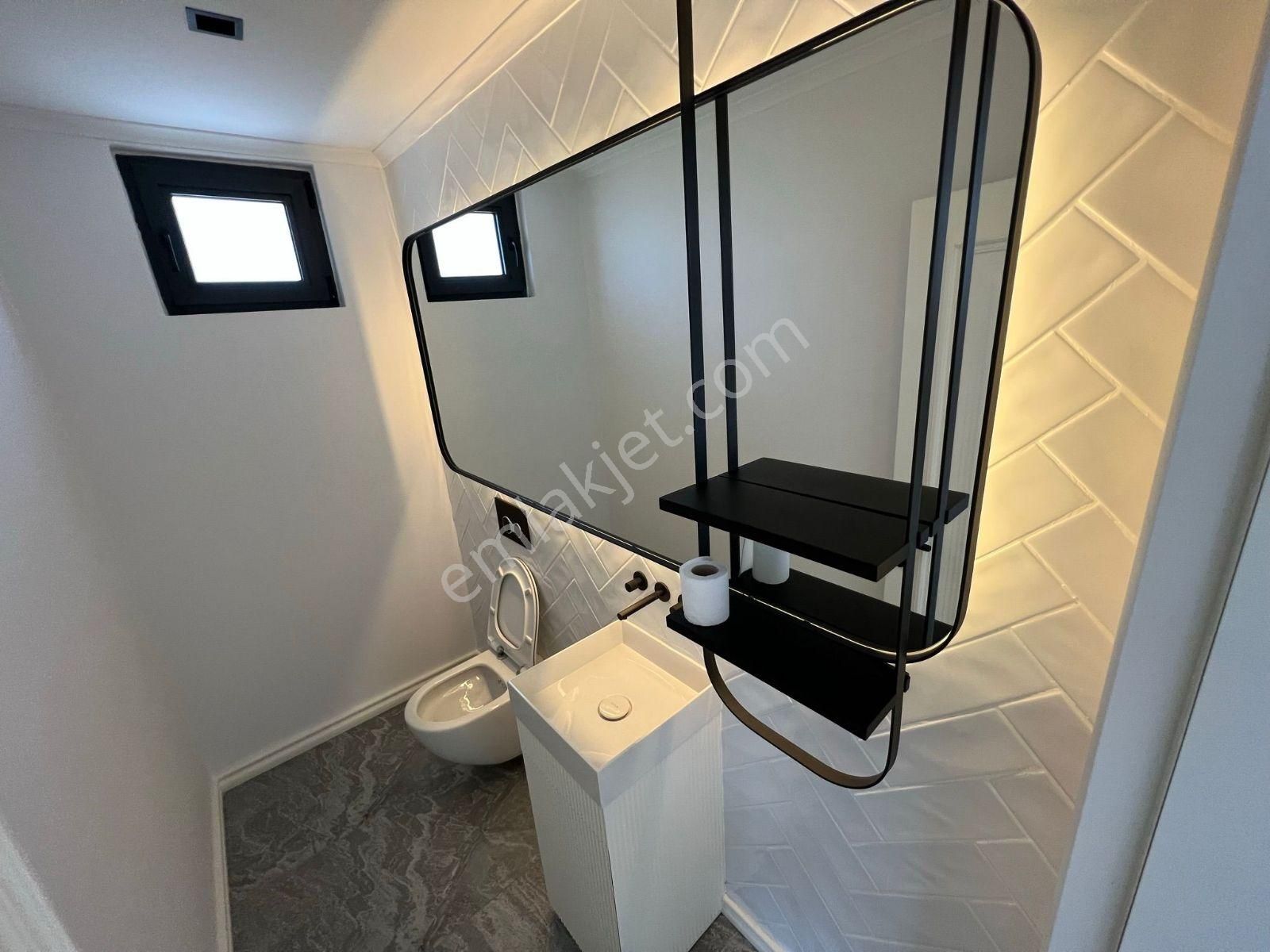 Güre'de, Deniz Manzaralı Müstakil Havuzlu Ultra Lüks 3+2 Villa - Görsel 16