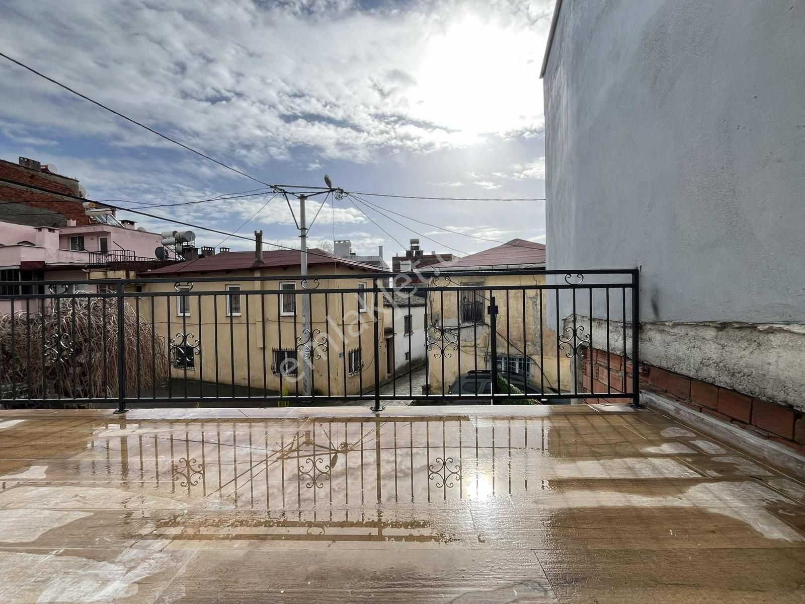 Gürsoy'dan Kızılkeçilide Müstakil Bahçeli Köy Evi - Görsel 11