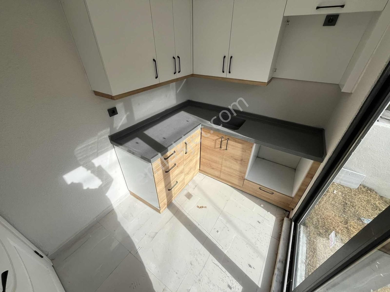 Gürsoy'dan Kızılkeçilide Müstakil Bahçeli Köy Evi - Görsel 10