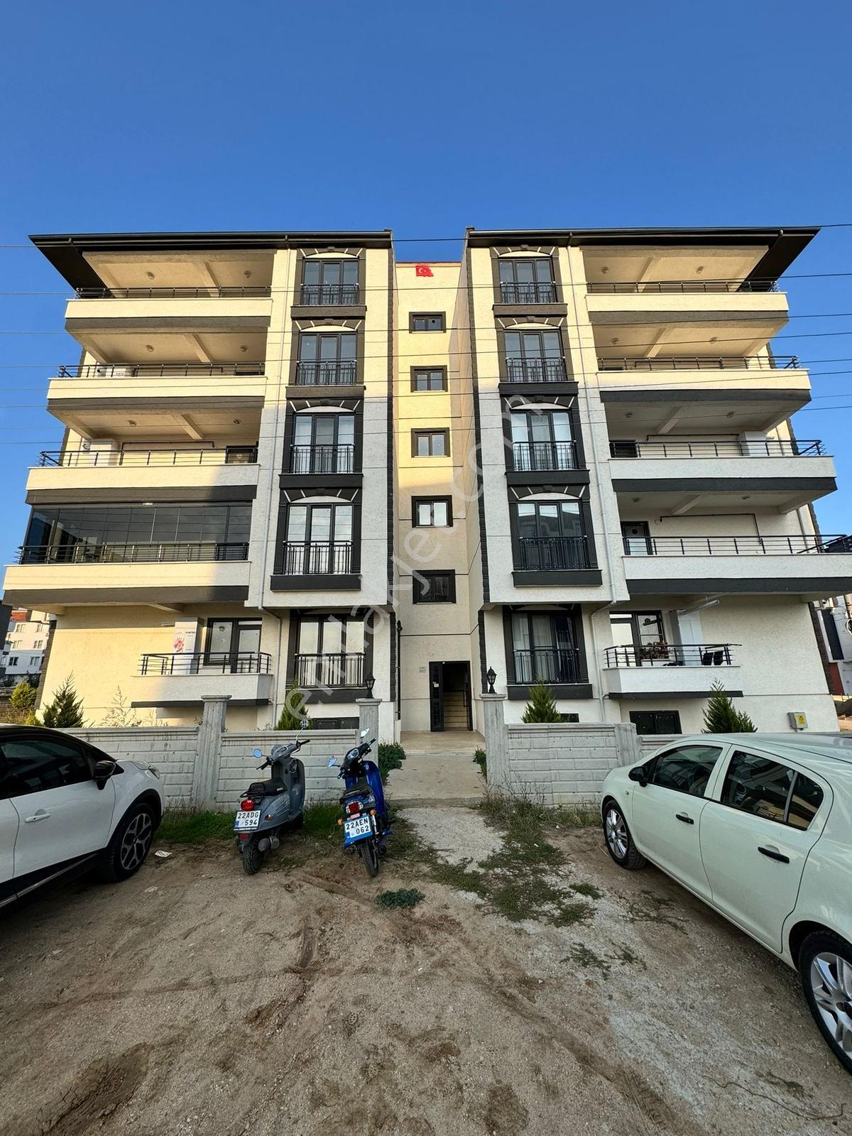 Cumhuriyet Mah Satılık Lüks 2+1 Daire Vira Gayrimenkul