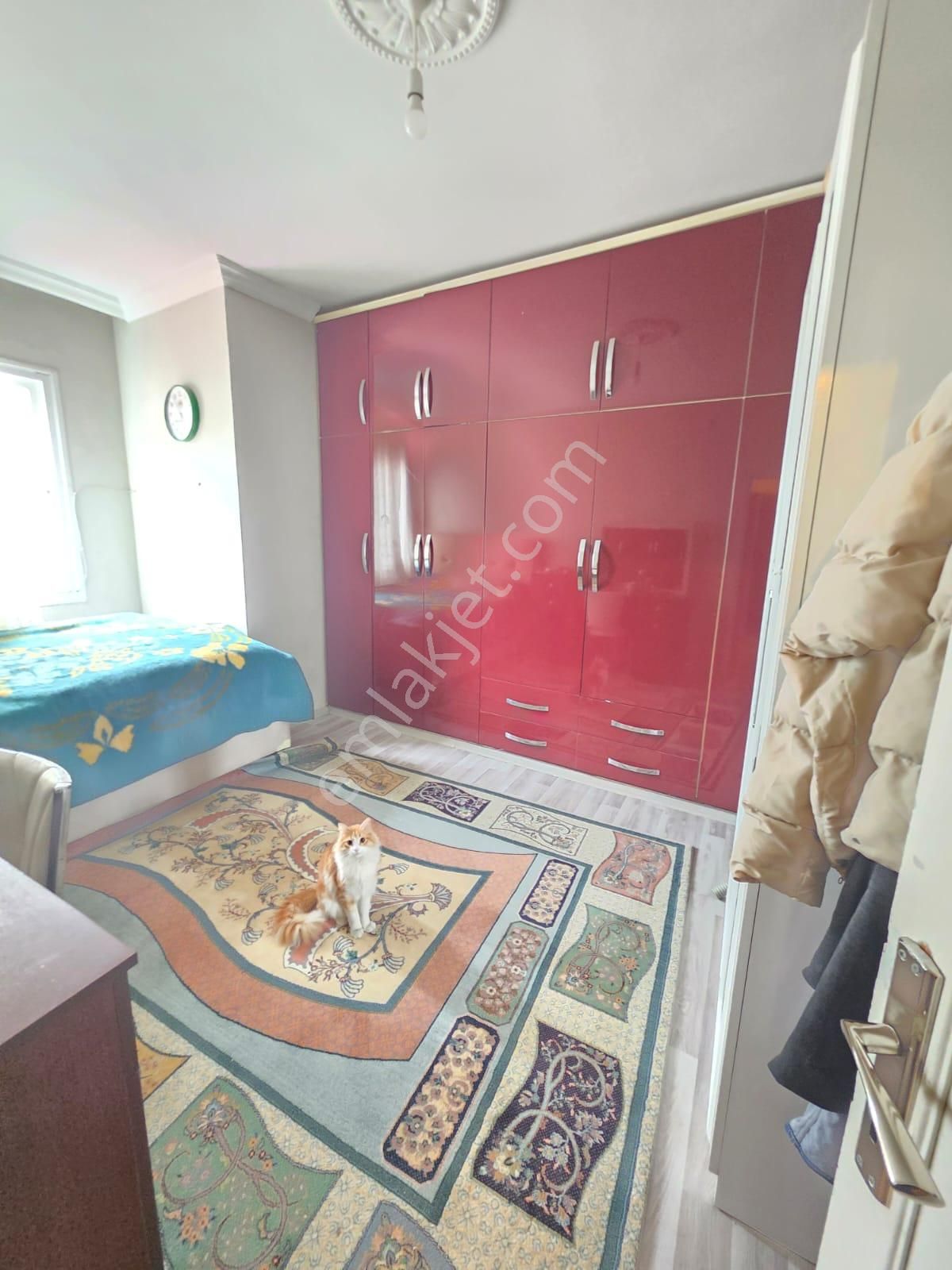 Sağlık Mahallesinde Ektralı Kaçırılmayacak Daire Ve Dükkan - Görsel 18