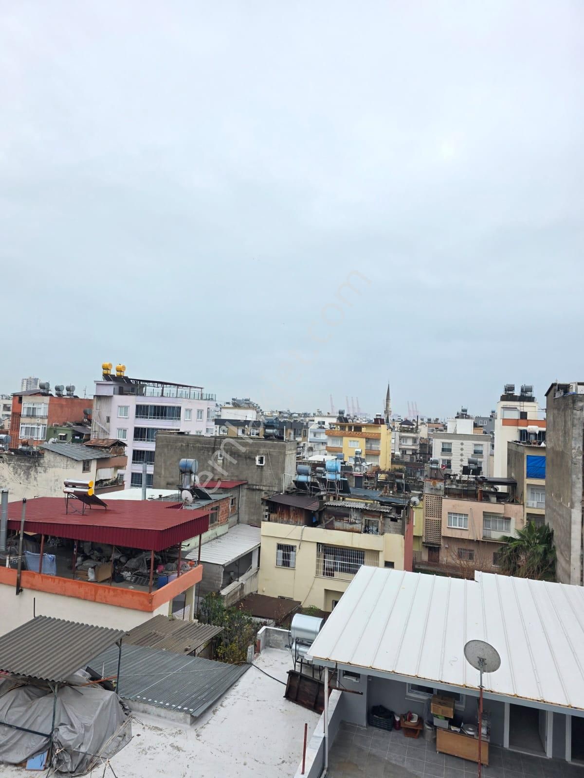 Sağlık Mahallesinde Ektralı Kaçırılmayacak Daire Ve Dükkan - Görsel 8