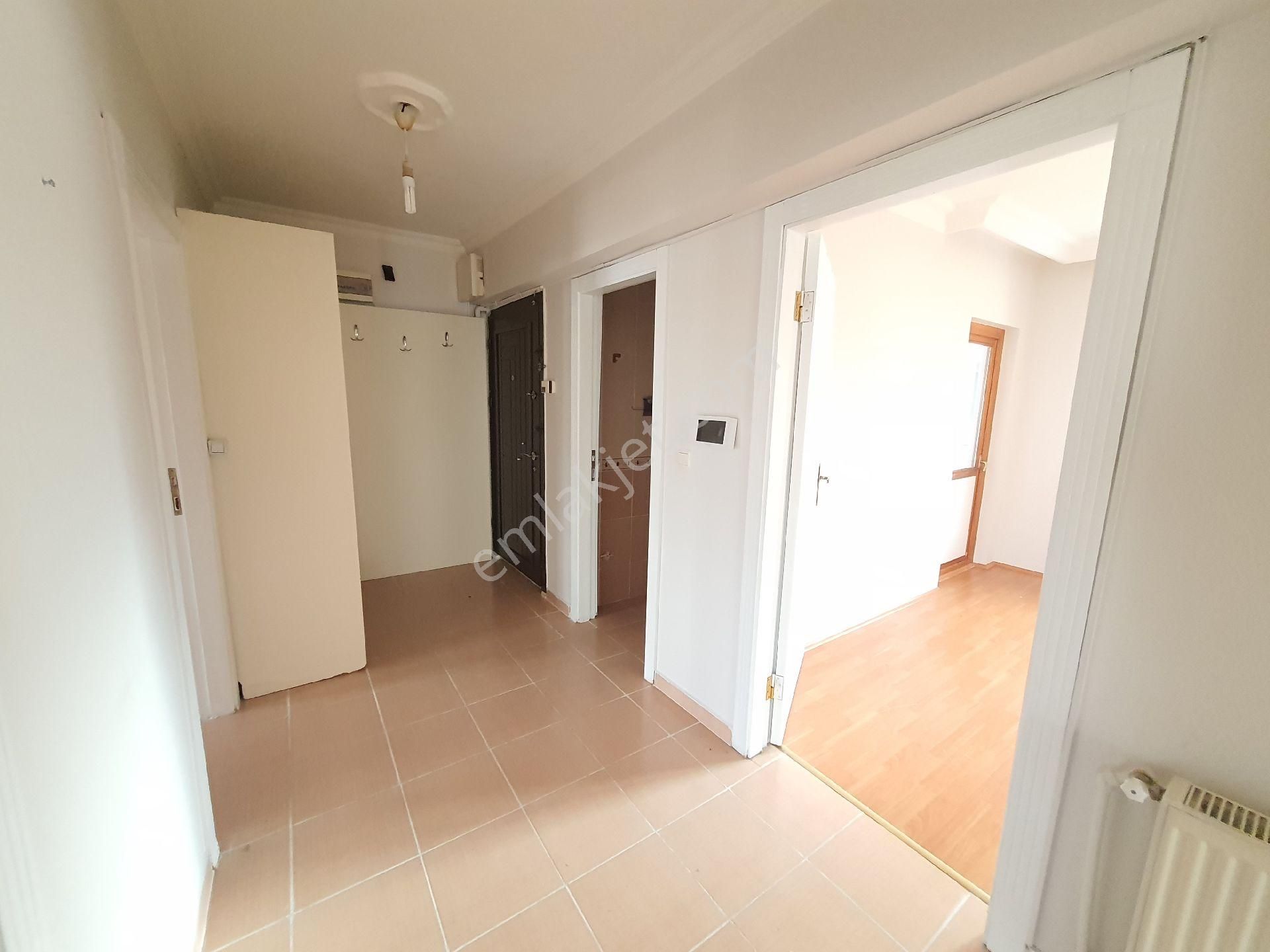 Şentepe'nin Kalbi 3+1 Site Dairesi Telefern Oldu Cadde Manzaralı - Görsel 35