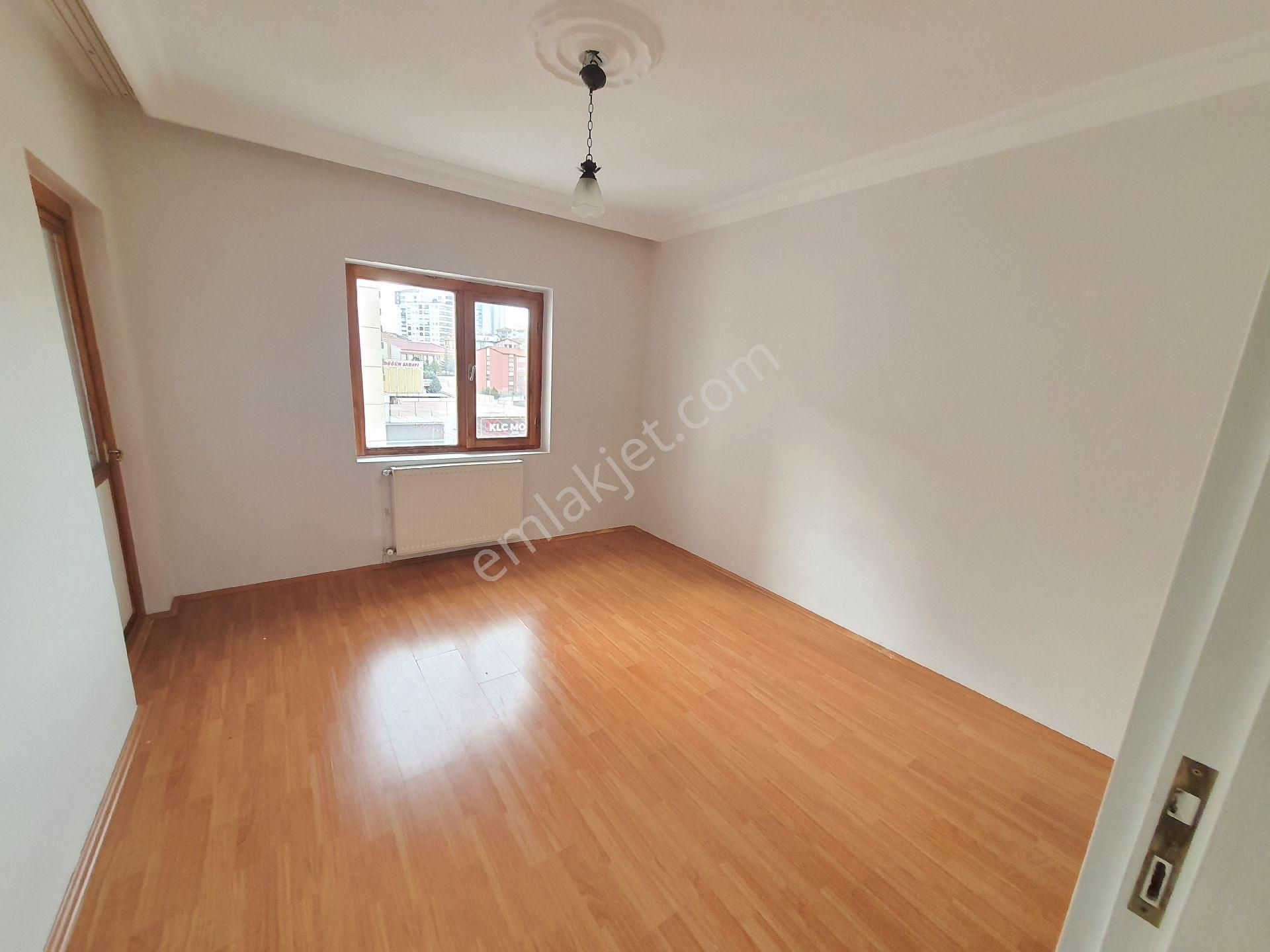 Şentepe'nin Kalbi 3+1 Site Dairesi Telefern Oldu Cadde Manzaralı - Görsel 26