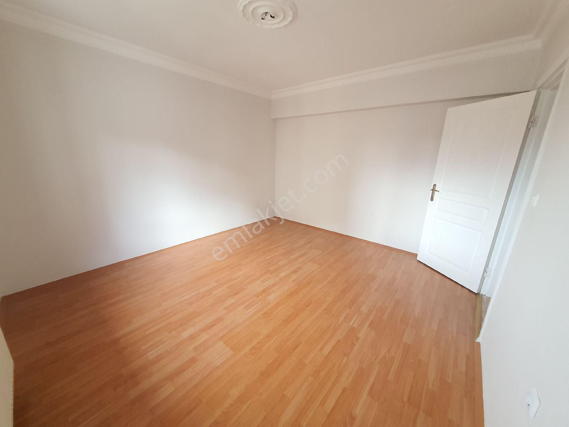 Şentepe'nin Kalbi 3+1 Site Dairesi Telefern Oldu Cadde Manzaralı - Görsel 12