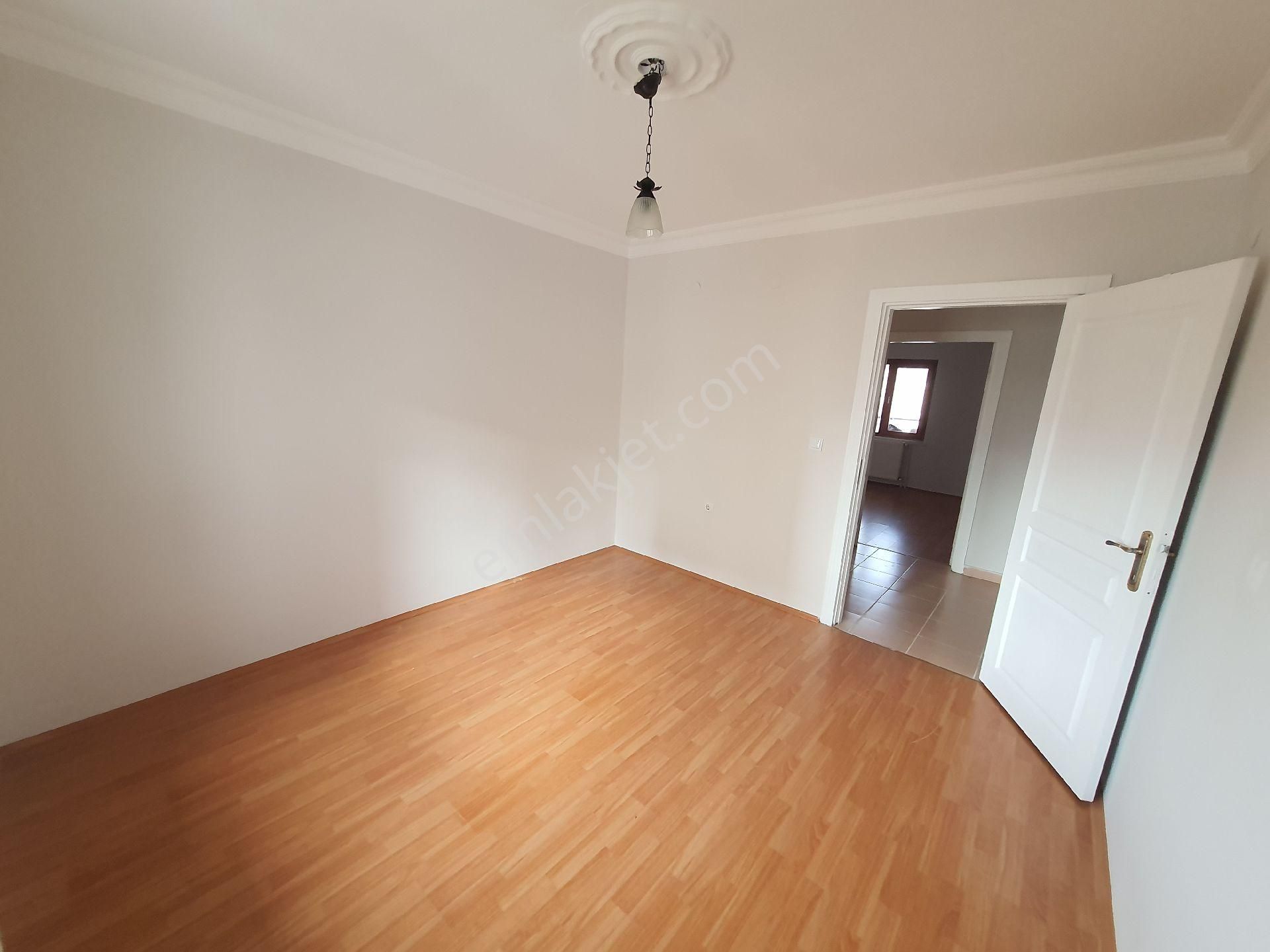 Şentepe'nin Kalbi 3+1 Site Dairesi Telefern Oldu Cadde Manzaralı - Görsel 28