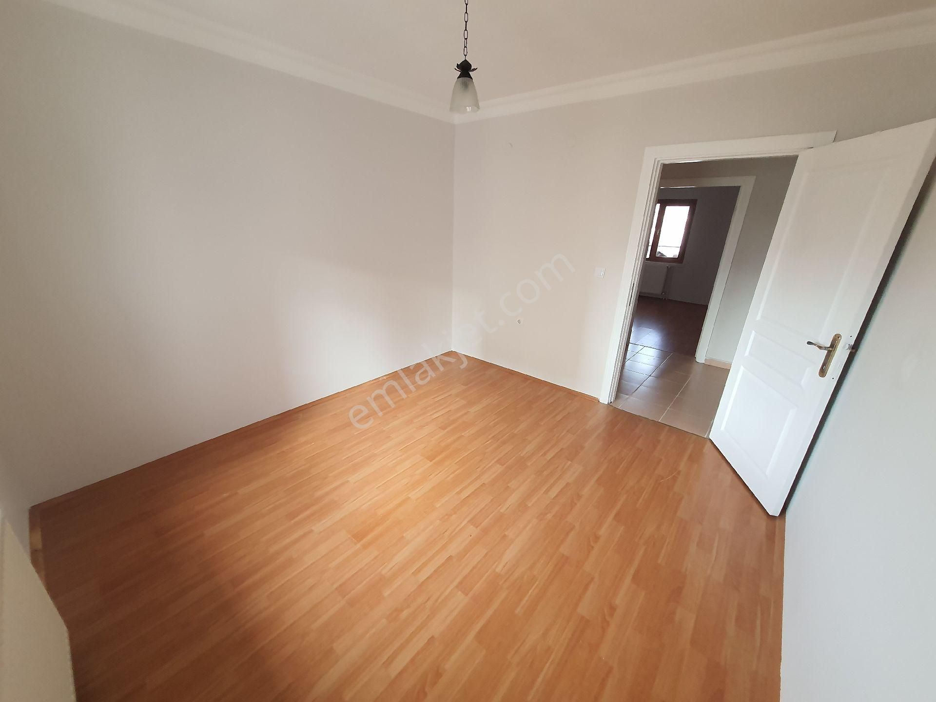 Şentepe'nin Kalbi 3+1 Site Dairesi Telefern Oldu Cadde Manzaralı - Görsel 30