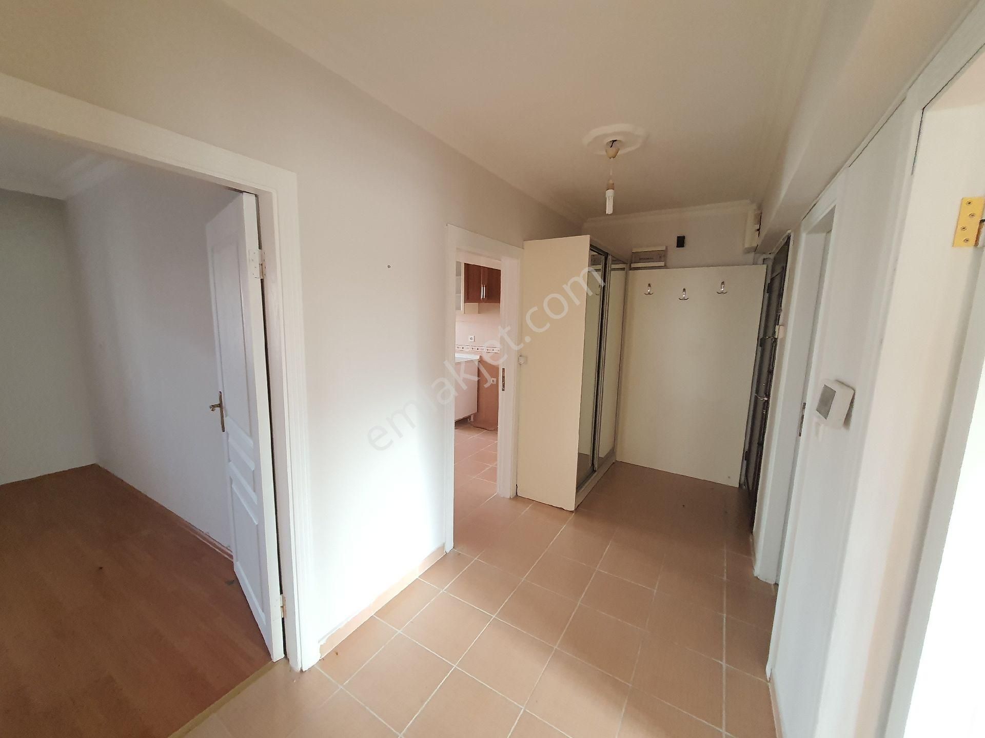 Şentepe'nin Kalbi 3+1 Site Dairesi Telefern Oldu Cadde Manzaralı - Görsel 18