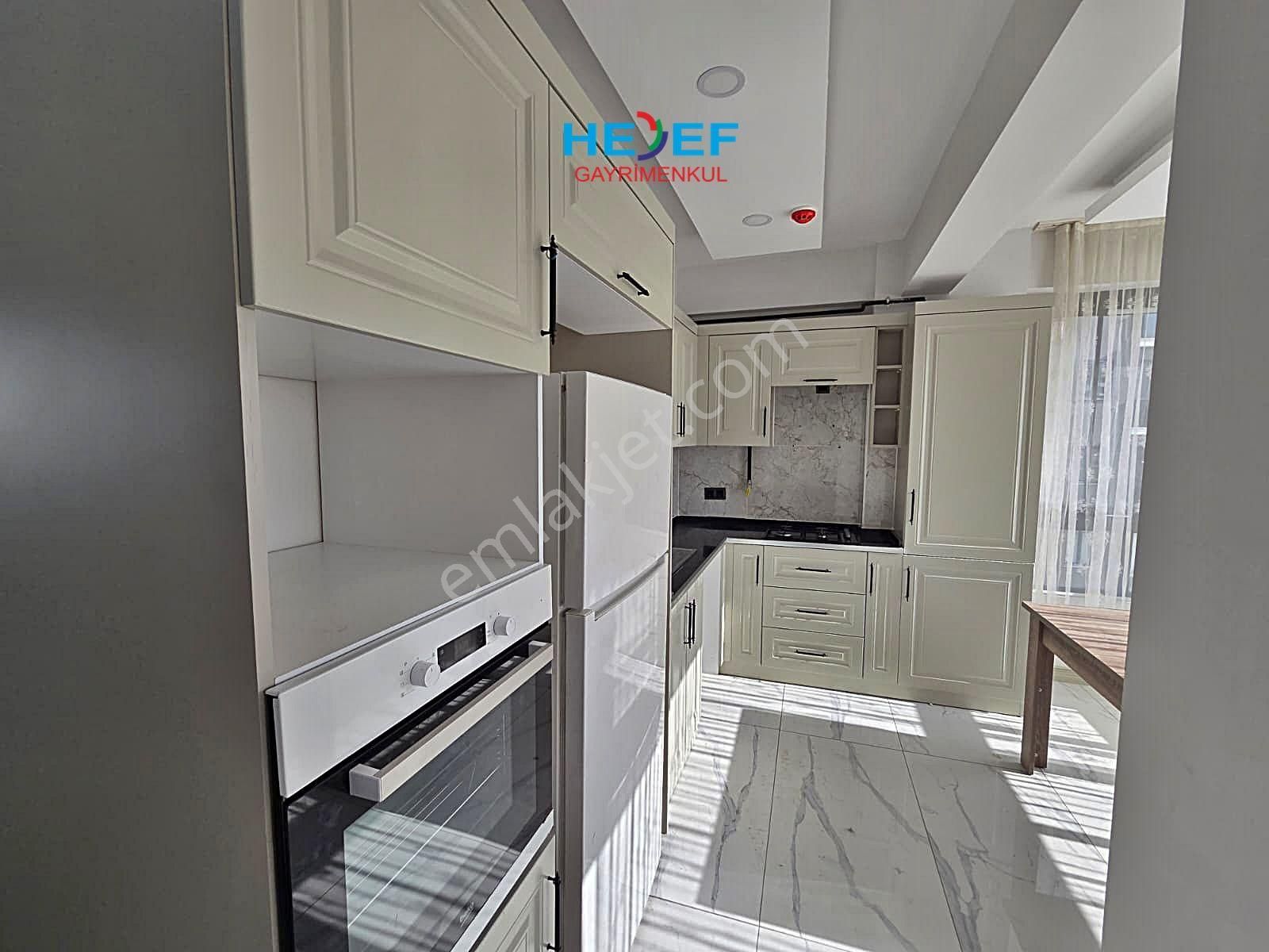 Hedef'ten Tece'de Site İçi Havuzlu Eşyalı 2+1 Daire - Görsel 4