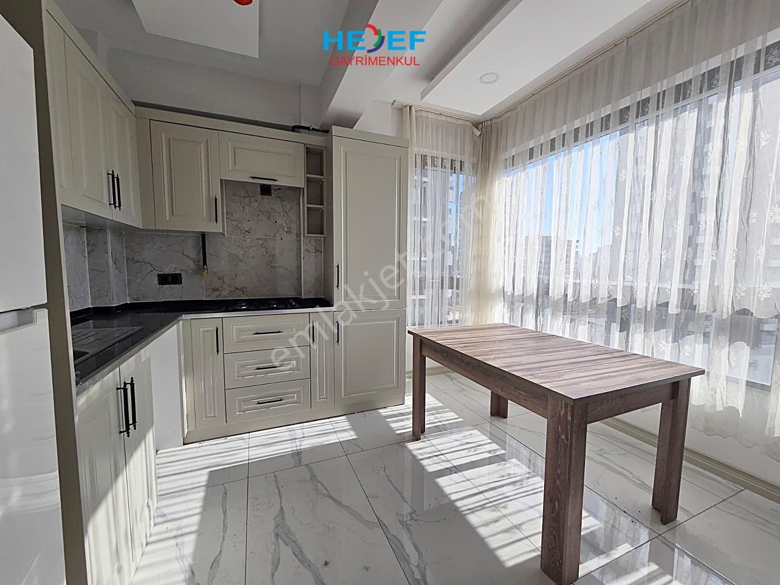 Hedef'ten Tece'de Site İçi Havuzlu Eşyalı 2+1 Daire - Görsel 2