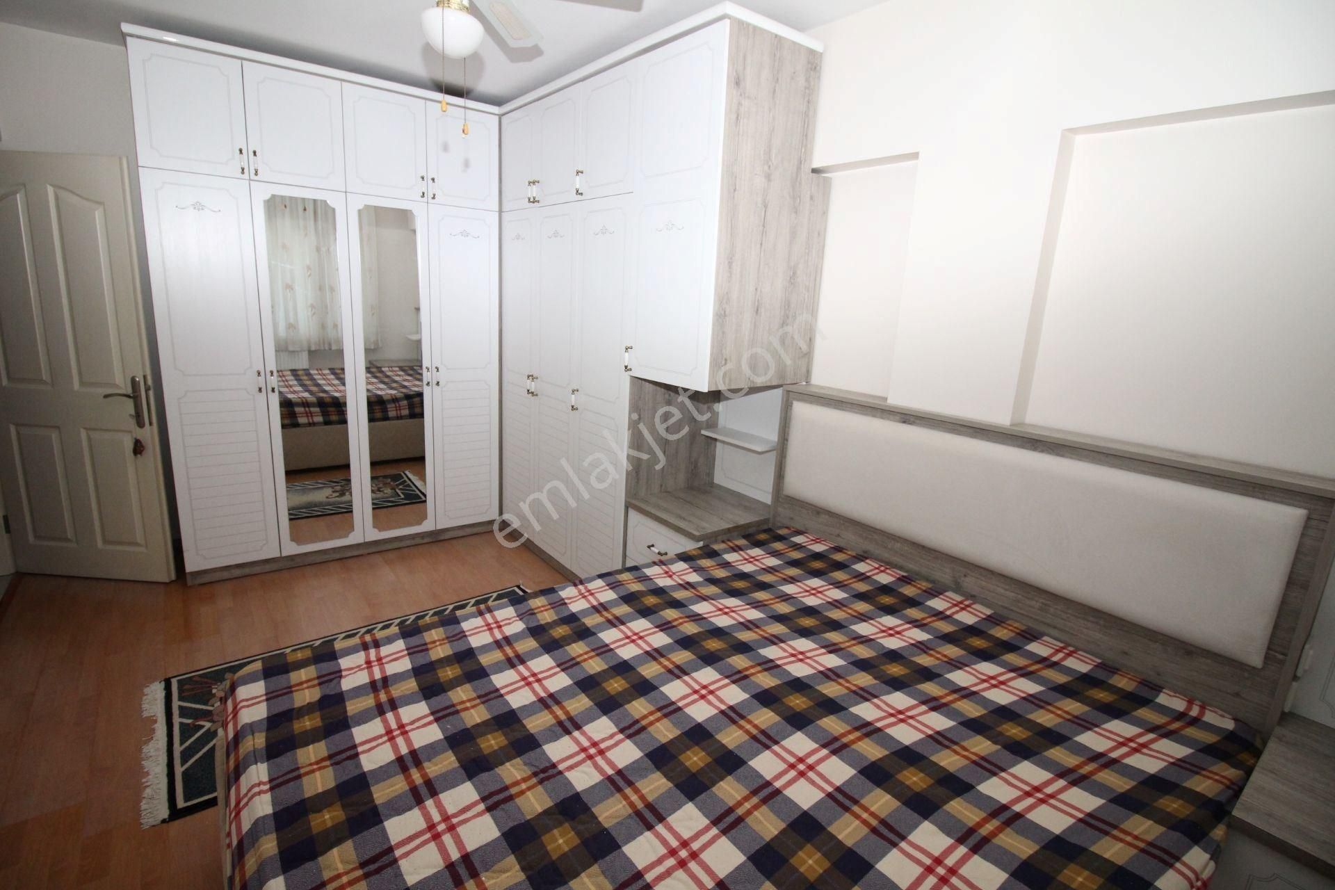 Göztepe Metro Çıkışı Cadde Üzeri Arakat 3+1 Eşyalı Kiralık Daire - Görsel 19