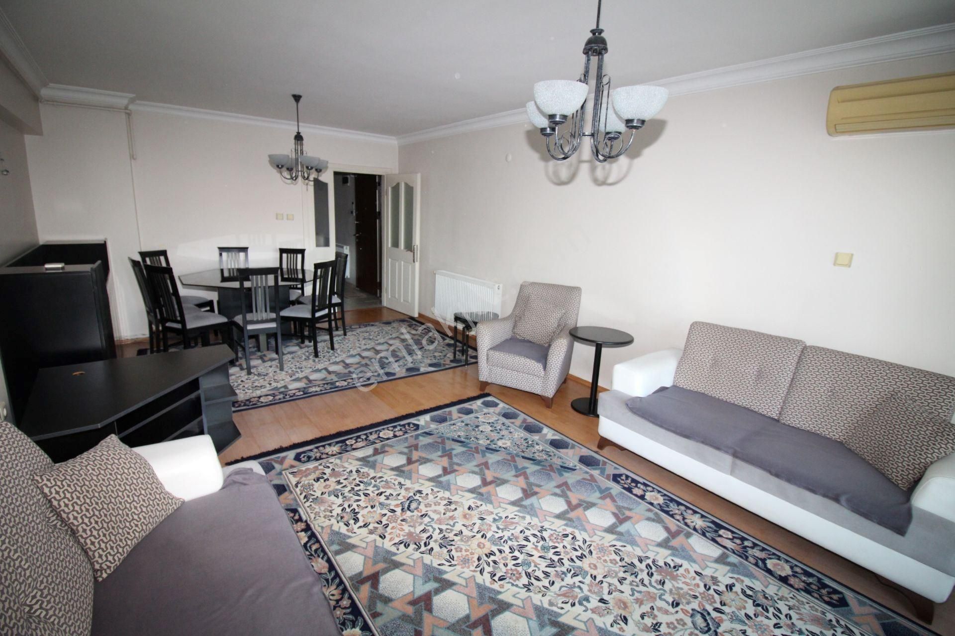 Göztepe Metro Çıkışı Cadde Üzeri Arakat 3+1 Eşyalı Kiralık Daire - Görsel 3