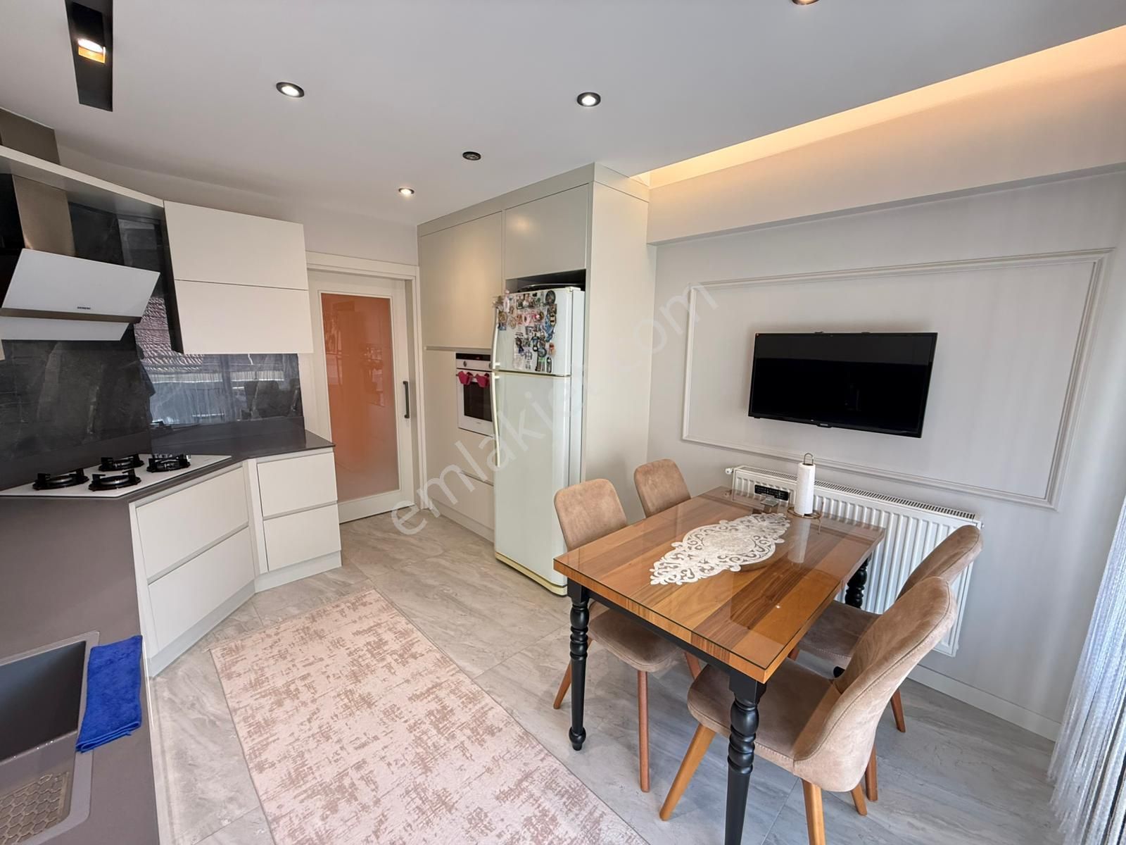 Denizli Topraklık’ta Emsalsiz Lüks 3+1 Arakat Çift Balkonlu Daire D104 - Görsel 4