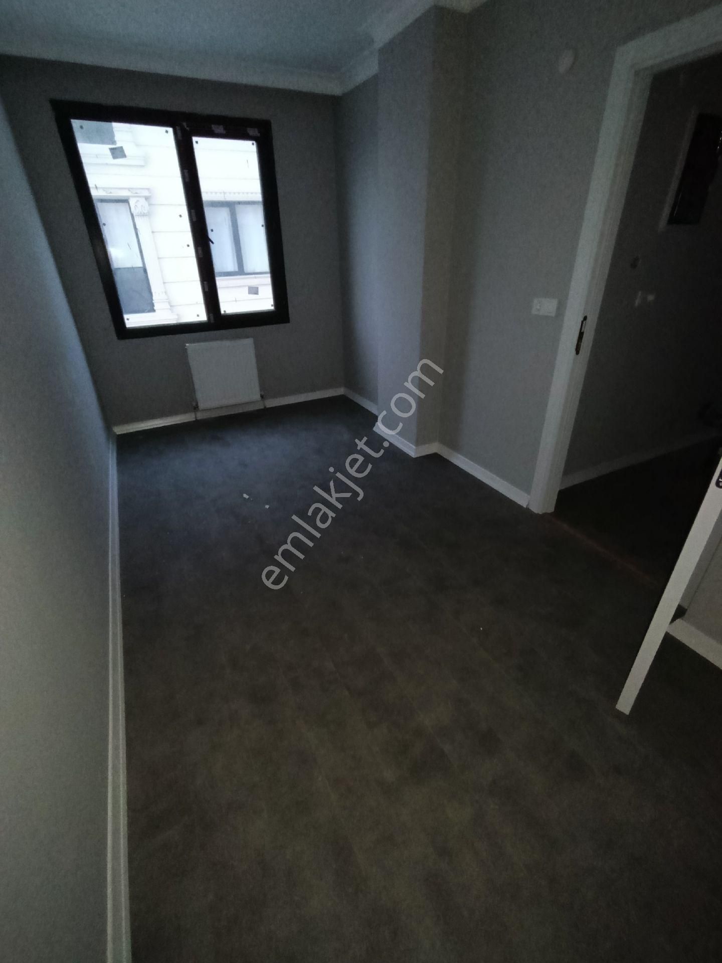 1.69 Krediyle Arnavutköy Haraççı Karlıbayırda Satılık 3+2 Çatı Kat Dubleks Daire - Görsel 3
