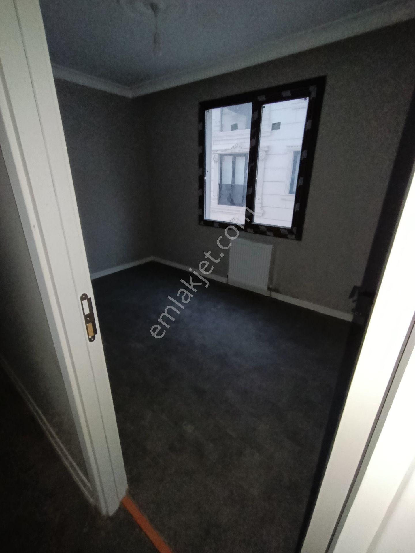 1.69 Krediyle Arnavutköy Haraççı Karlıbayırda Satılık 3+2 Çatı Kat Dubleks Daire - Görsel 5