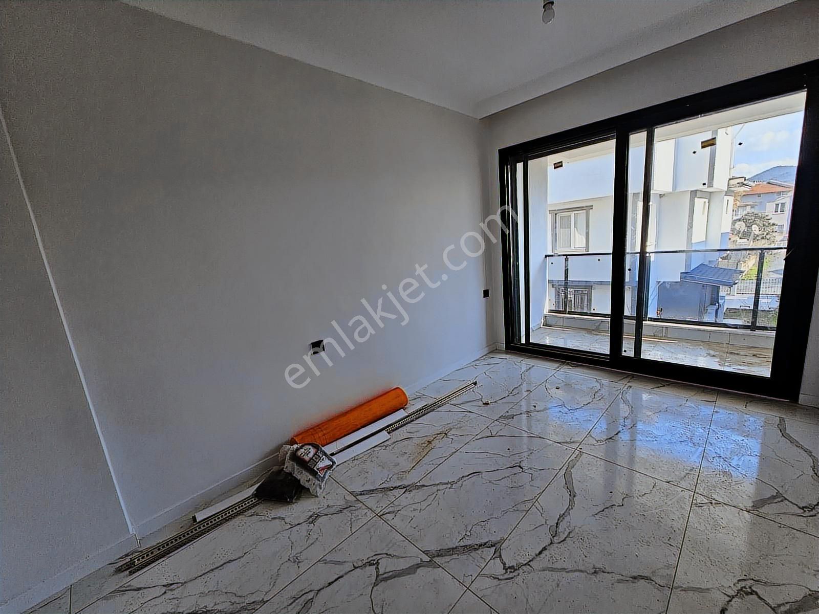 Onmax İskelede 3+1 Lüks Daire - Görsel 32