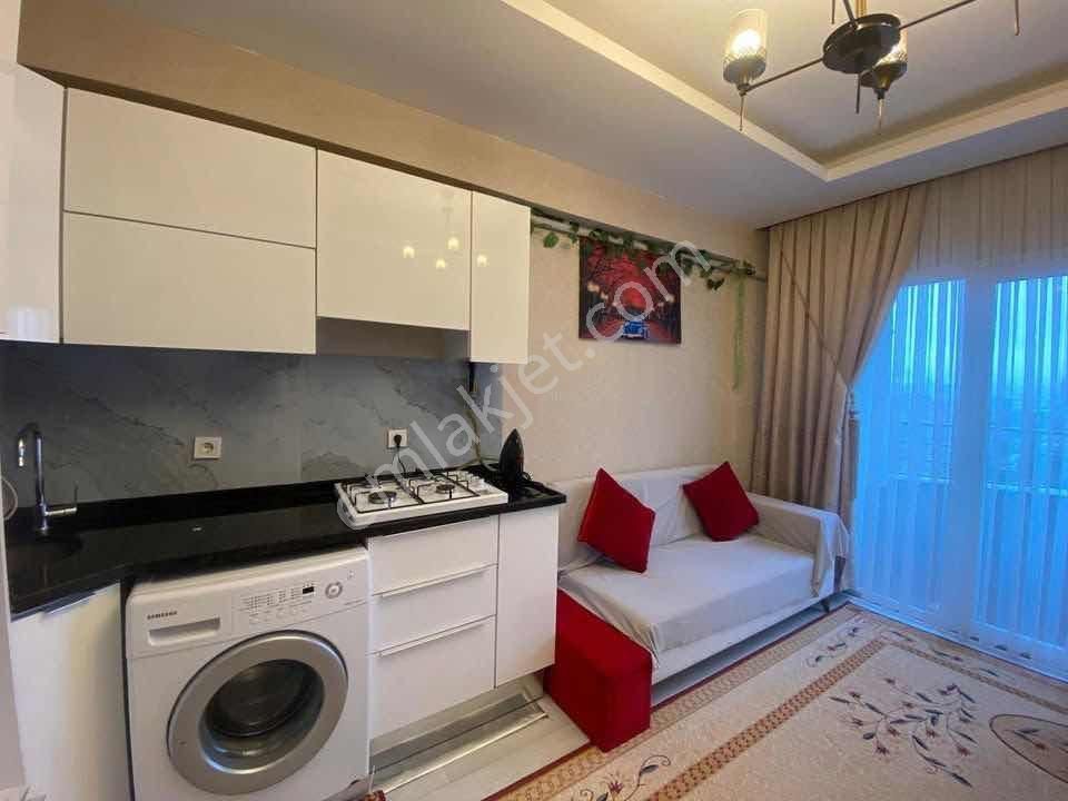 Metrobüse Yürüme Mesafede Lüx Eşyalı Daire - Görsel 5