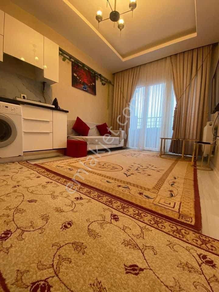 Metrobüse Yürüme Mesafede Lüx Eşyalı Daire - Görsel 7