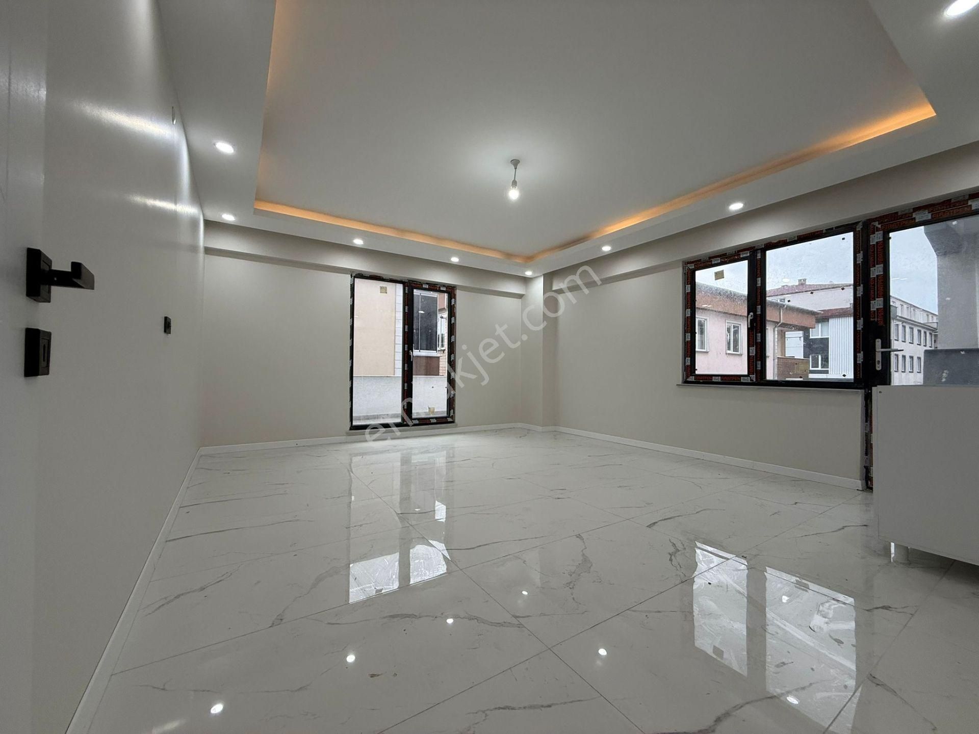 Üst Geçidin Orda 2+1ankastreli 35m2 Teraslı Sıfır Ultra Lüks - Görsel 5